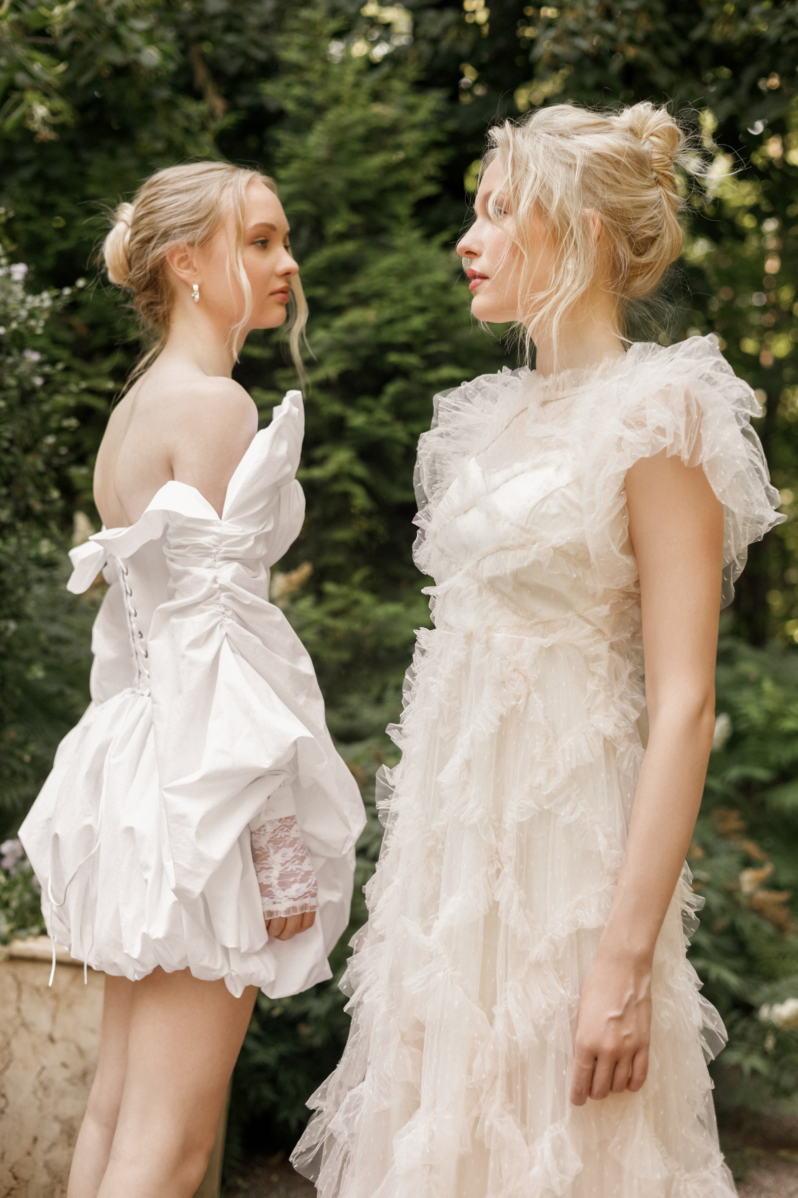 Елизавета Базыкина и Арина Базыкина. Фотограф Ксения Третьякова, Санкт-Петербург