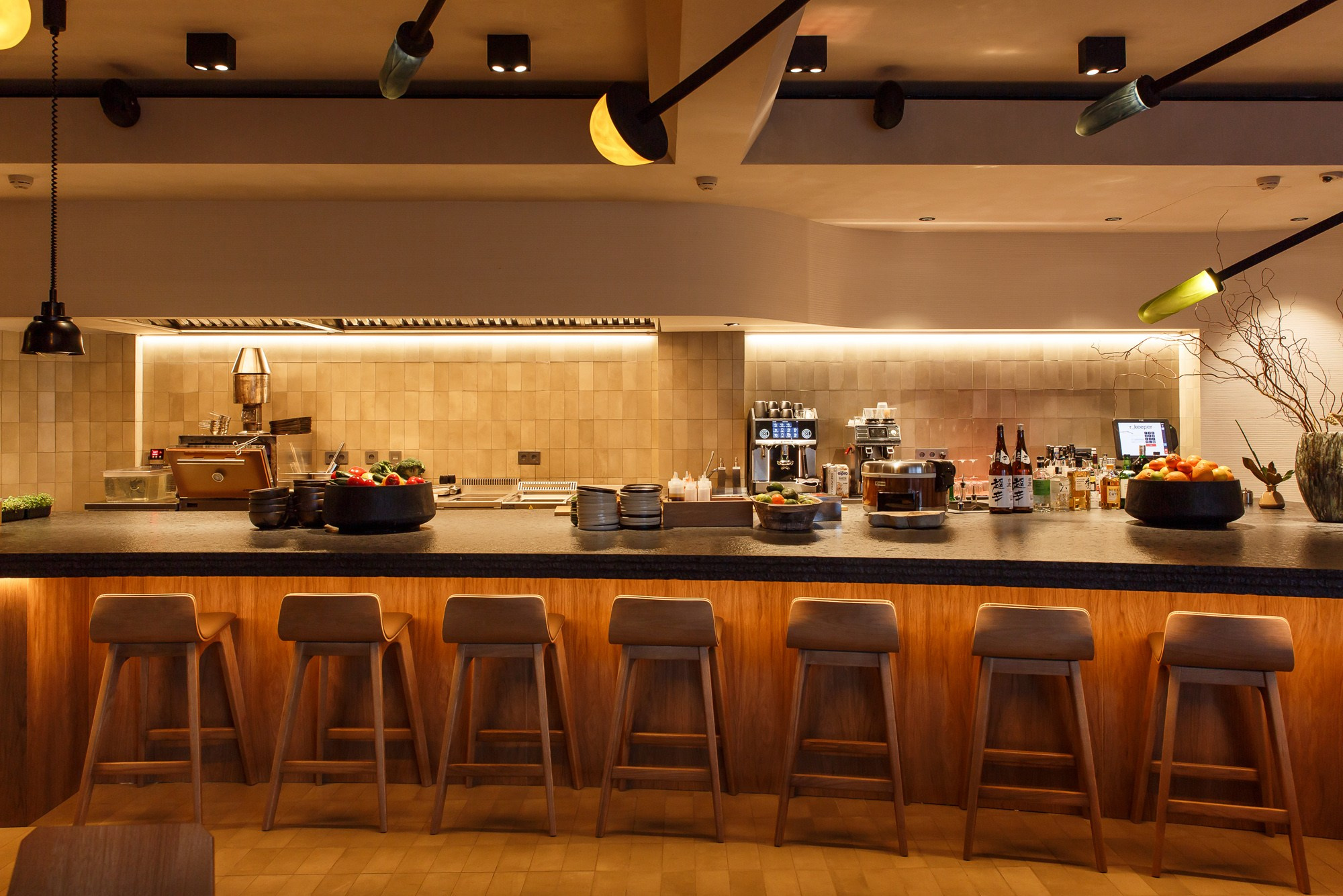 Lila Asia. Photographer Ksenia Kolesnikova. Interior, Product, and Portrait Photography in Moscow