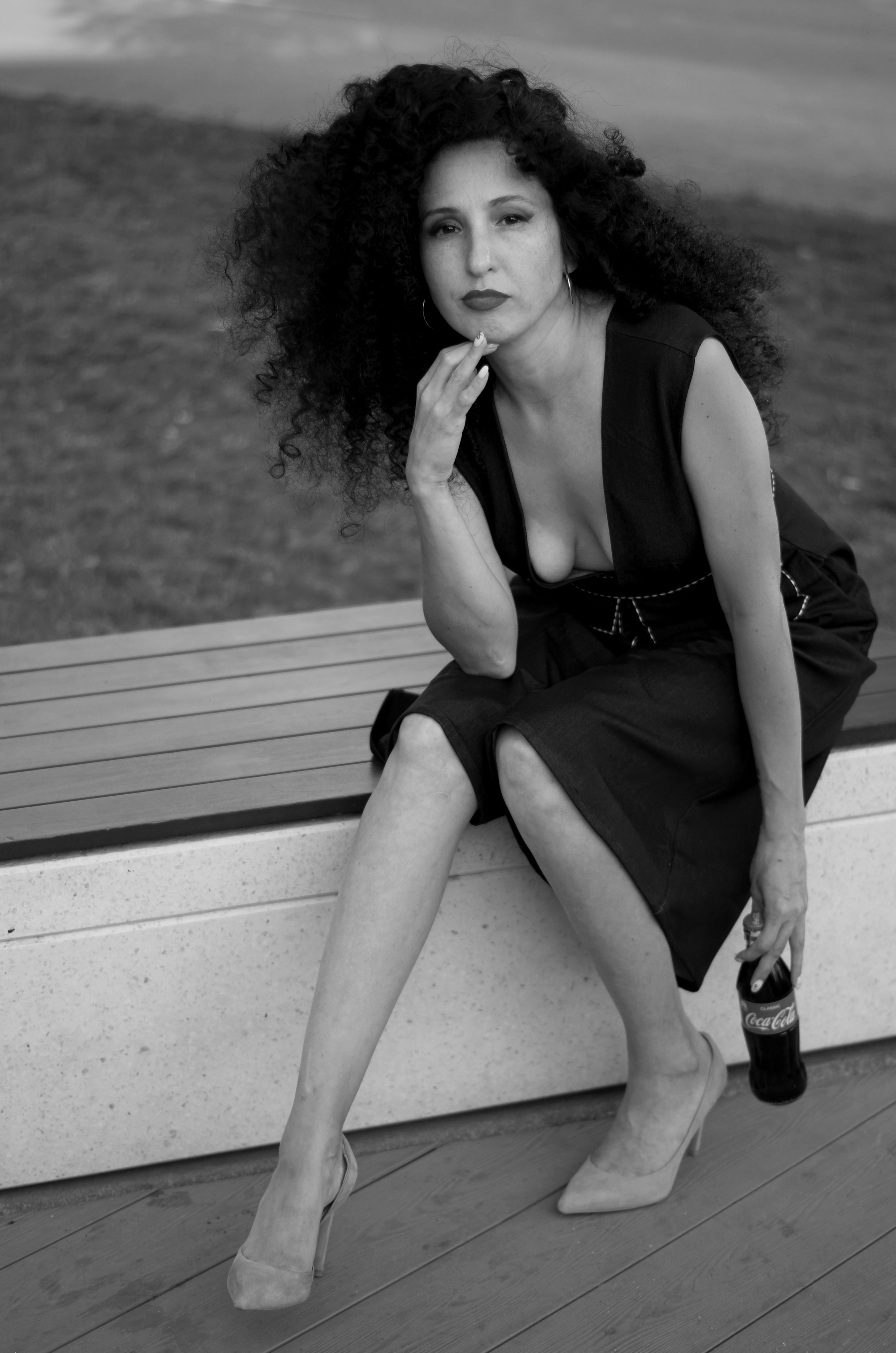 Женский портрет: стрит. Фотограф Марина Доглядная Челябинск фотосессии с лошадьми, мотоциклами