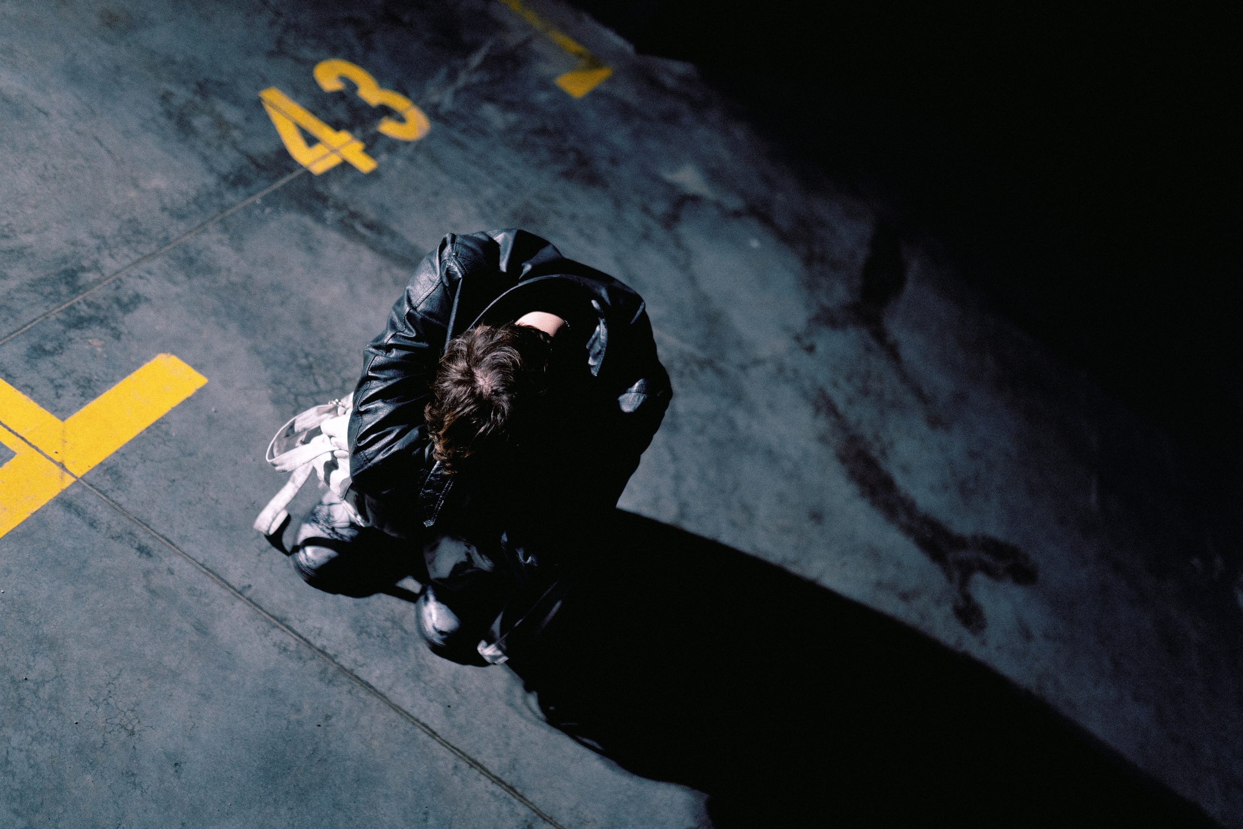 Loweliness. Backstage. @tomrus: Рустам Шагиморданов — фотограф