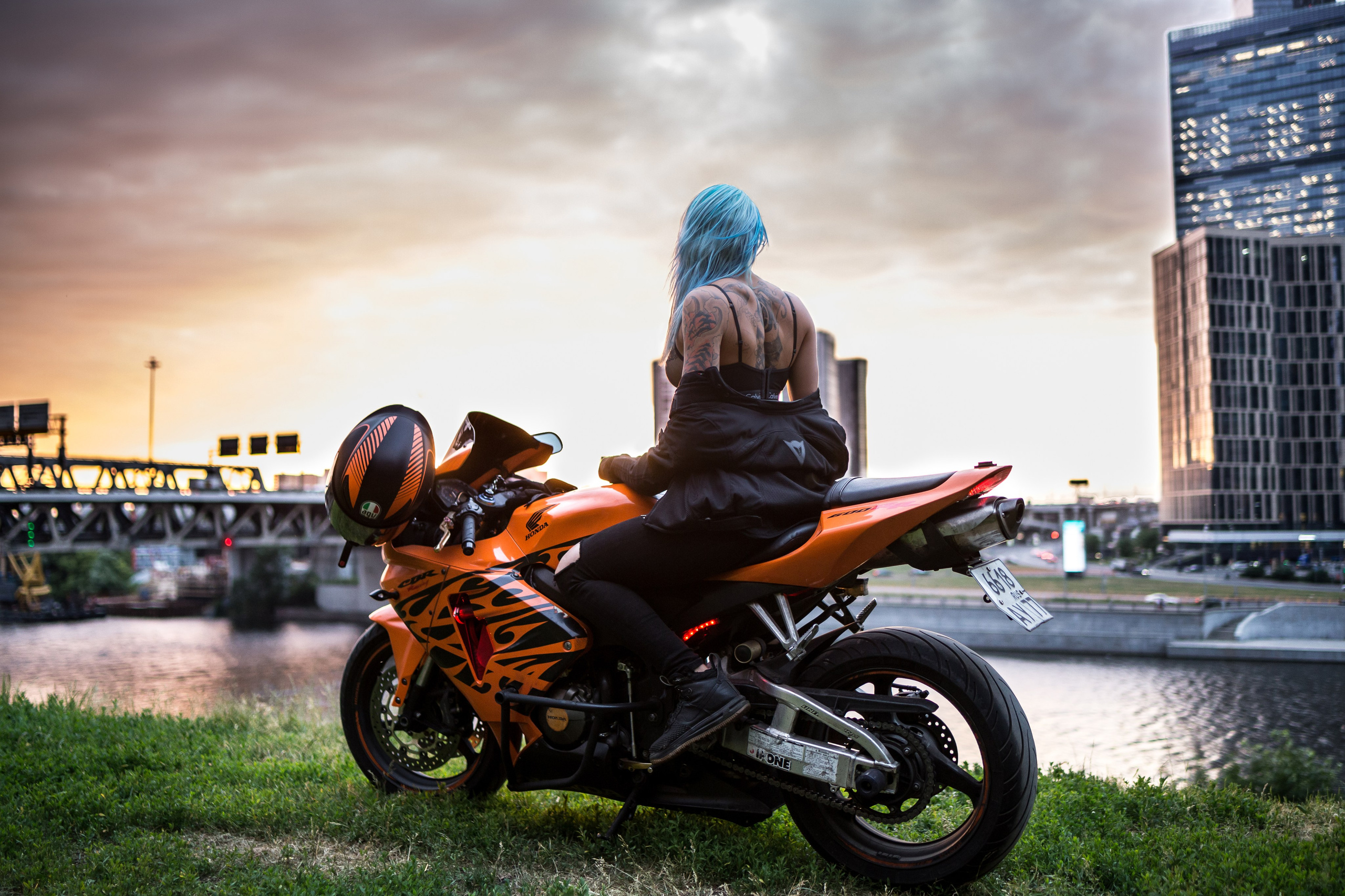 Портреты. Репортажный Фотограф в Москве Юра Гушан