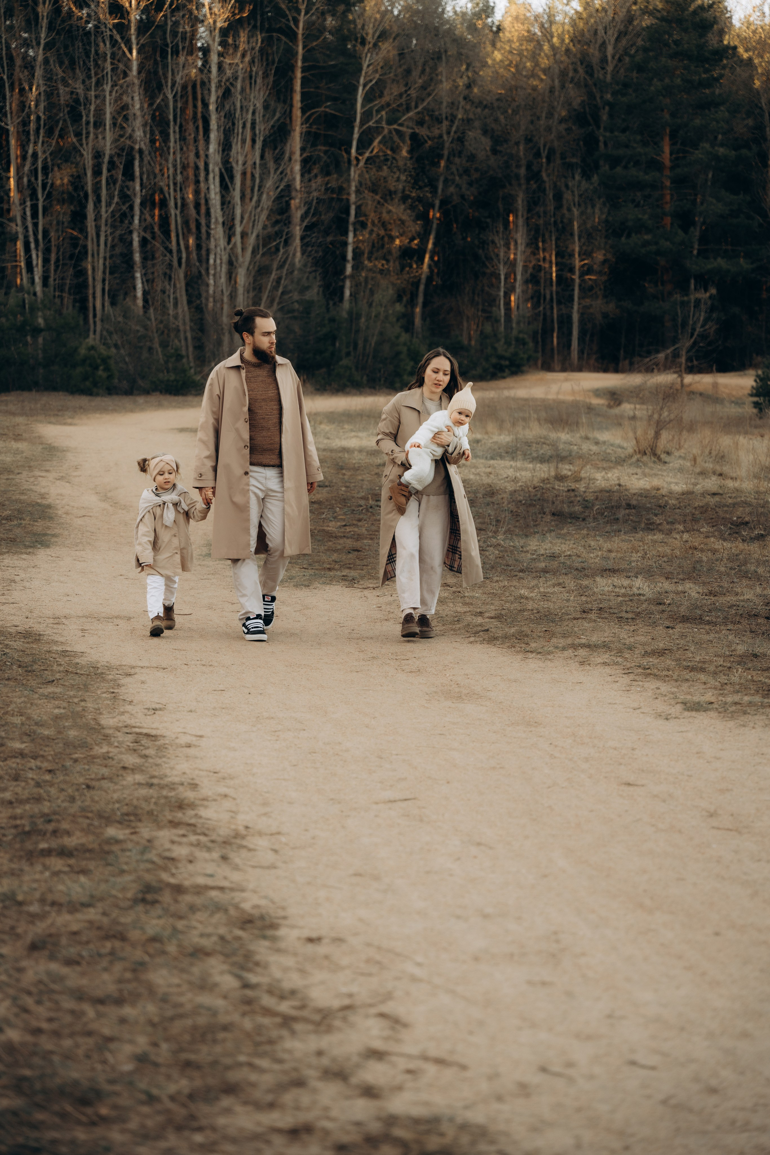 Катя, Рома, Ева и Лика. Фотограф Мария Миллс | Минск