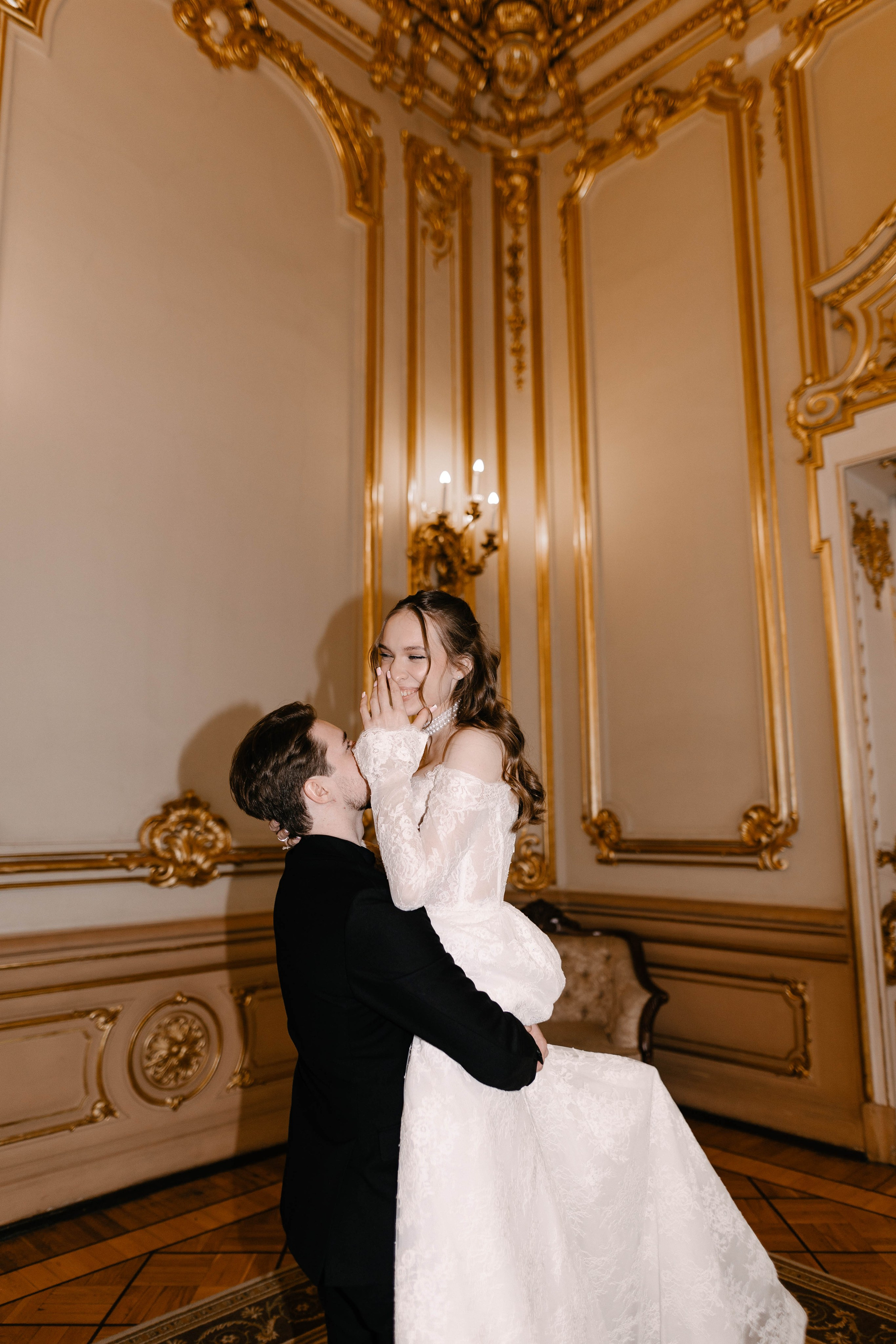 Ольга и Глеб / прогулка и загс. Фотограф Veronika Potaseva