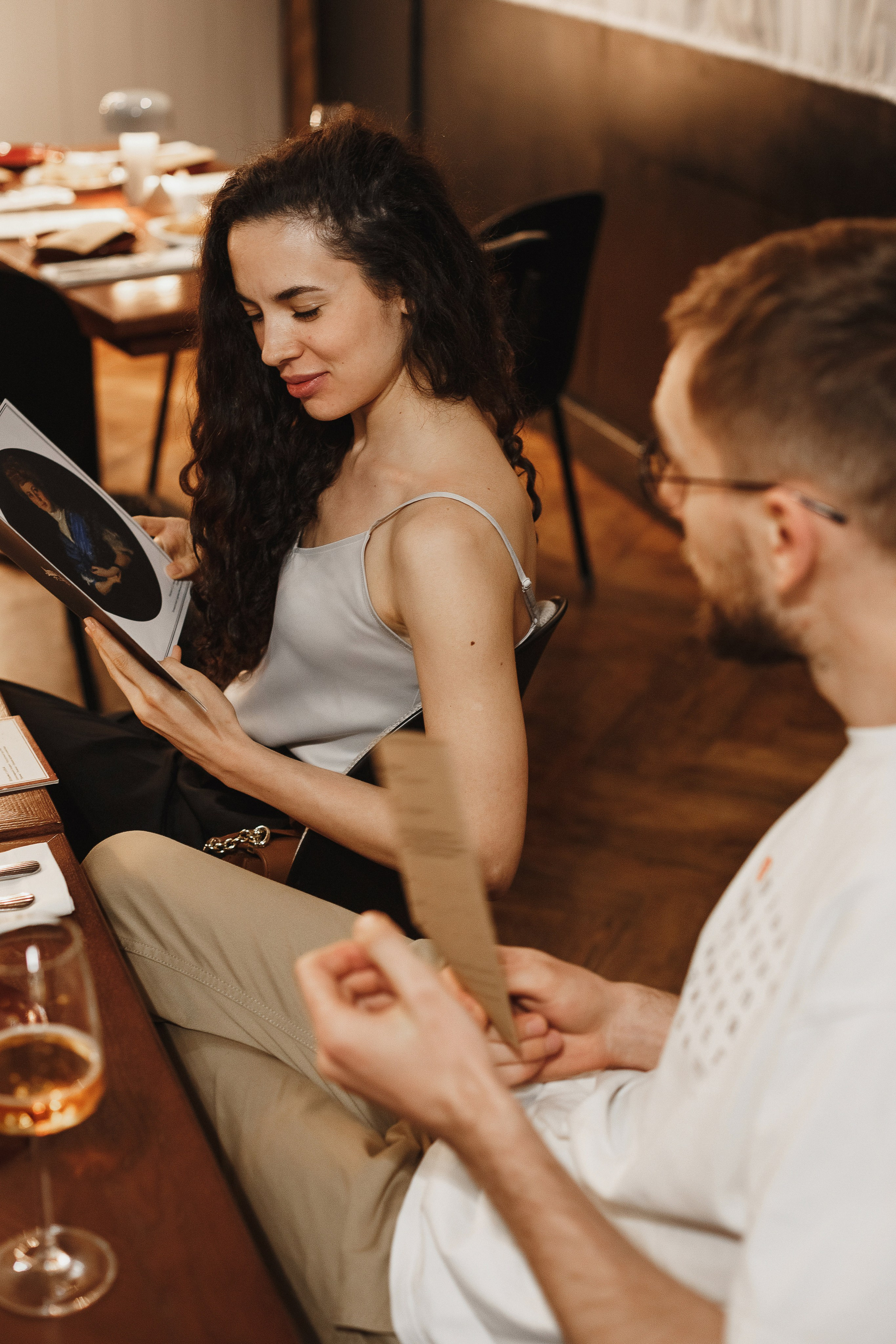 Фото клуба любителей российских вин в ресторане Мадам Ку-Ку, Таганрог. Свадебный и семейный фотограф в Таганроге Бакарюк Антон