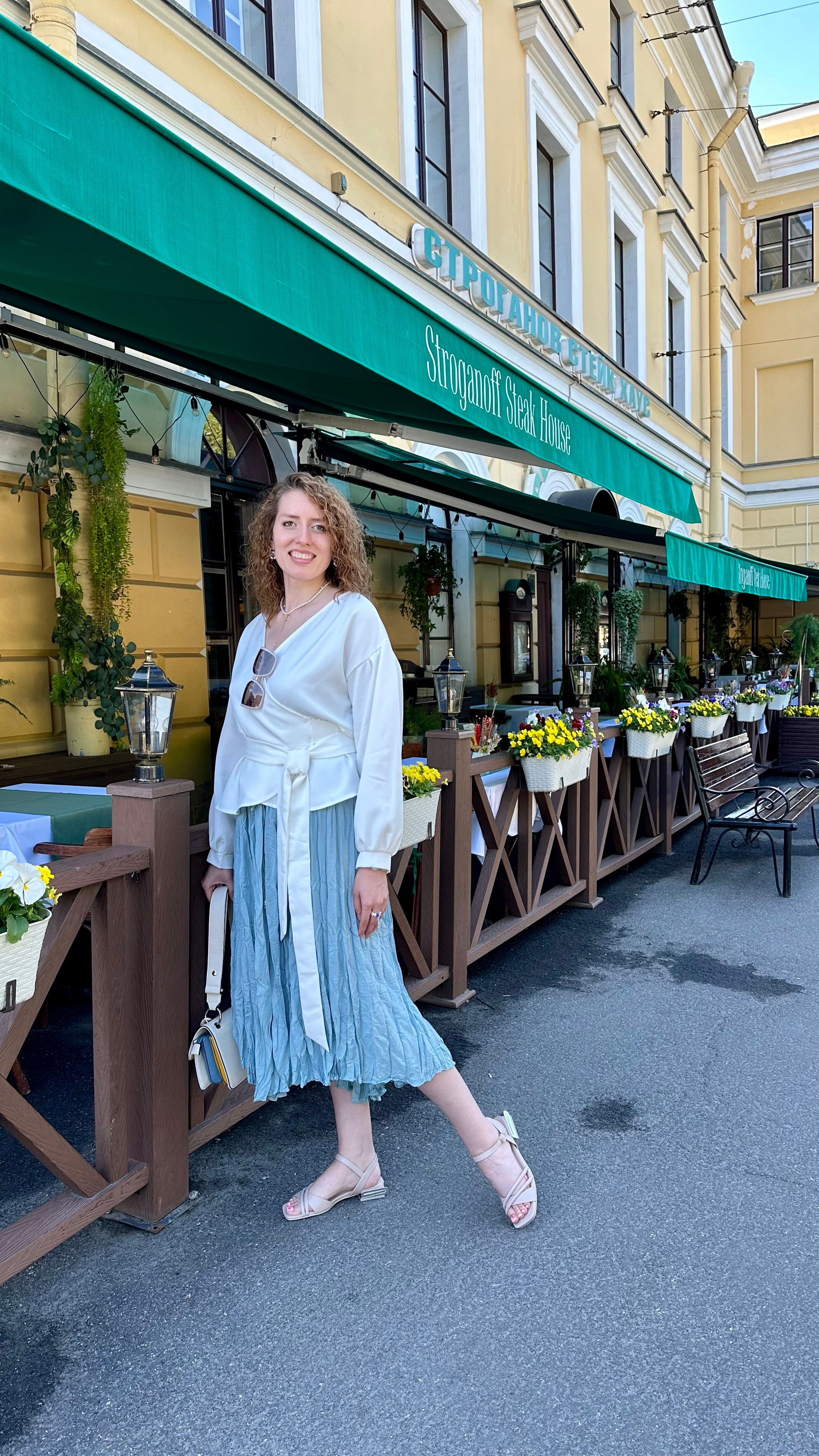 Прогулка по центру. КОНТЕНТ |БРЕНД фотограф Санкт-Петербург — Жанна Олтаржевская