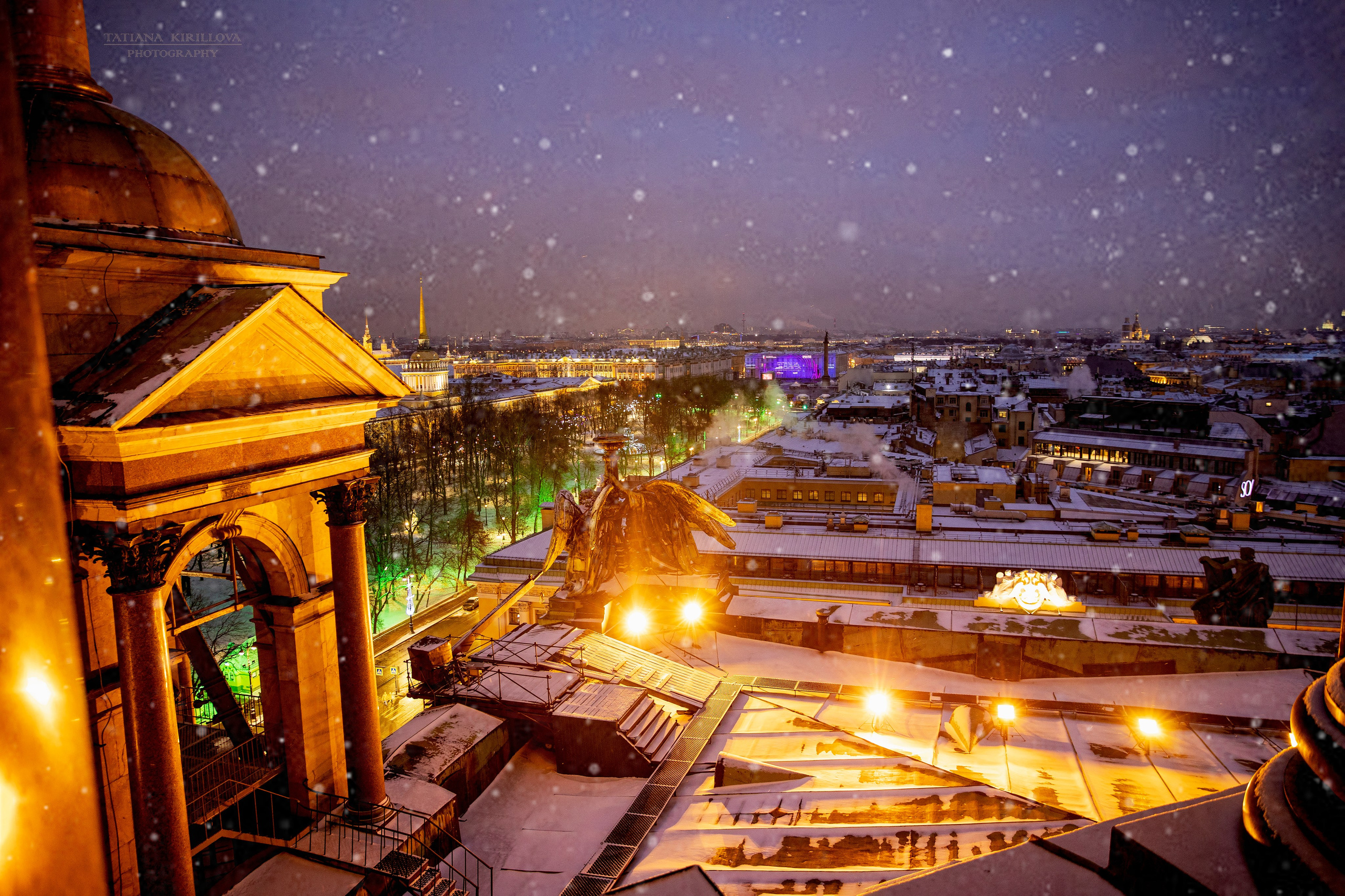 Праздничный город. Фотограф — Татьяна Кириллова, г. Санкт-Петербург