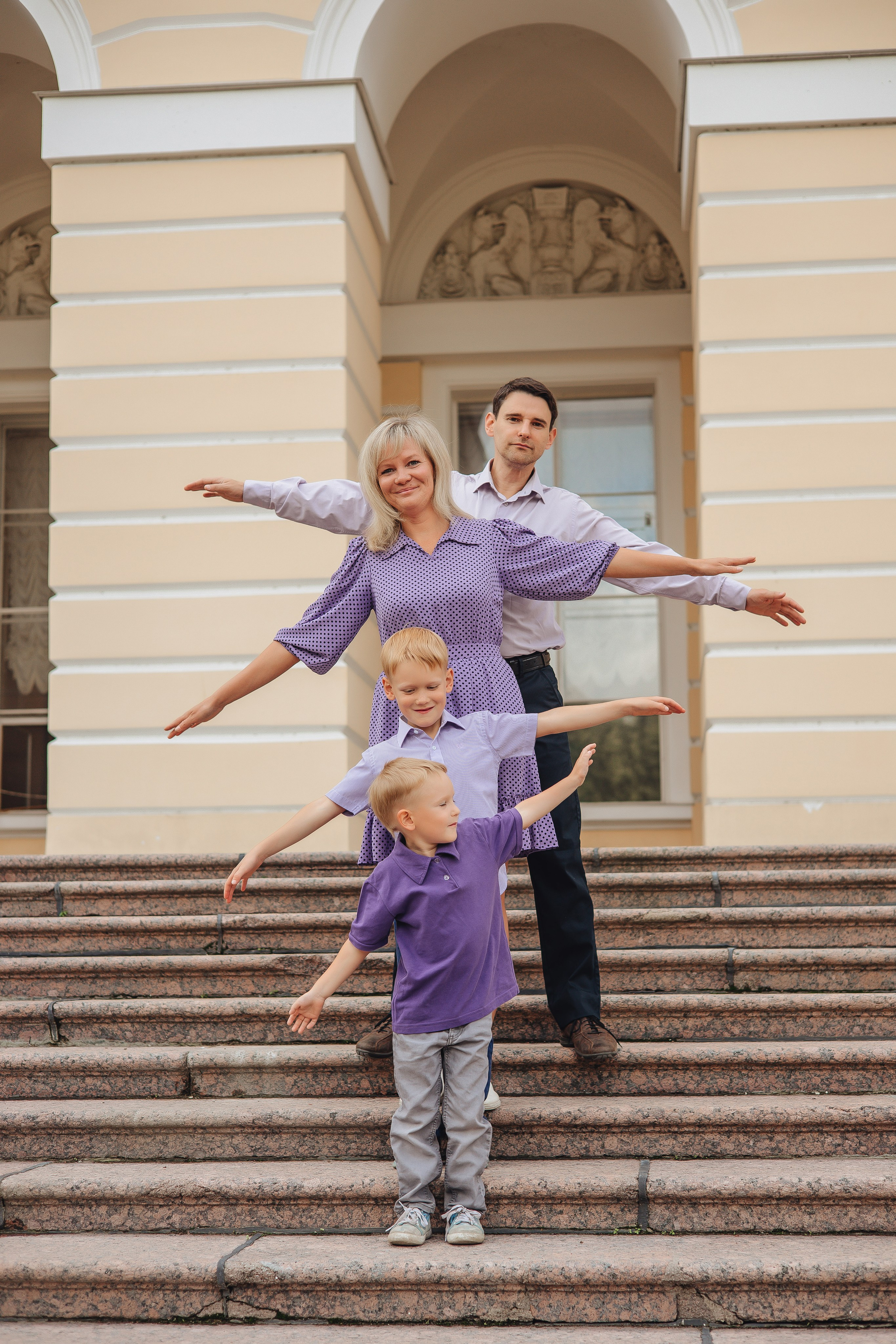 Прогулка в Михайловском саду. Свадебный и семейный фотограф Пушкин Царское Село СПБ Питер Санкт-Петербург и Рязань Ольга Козлова