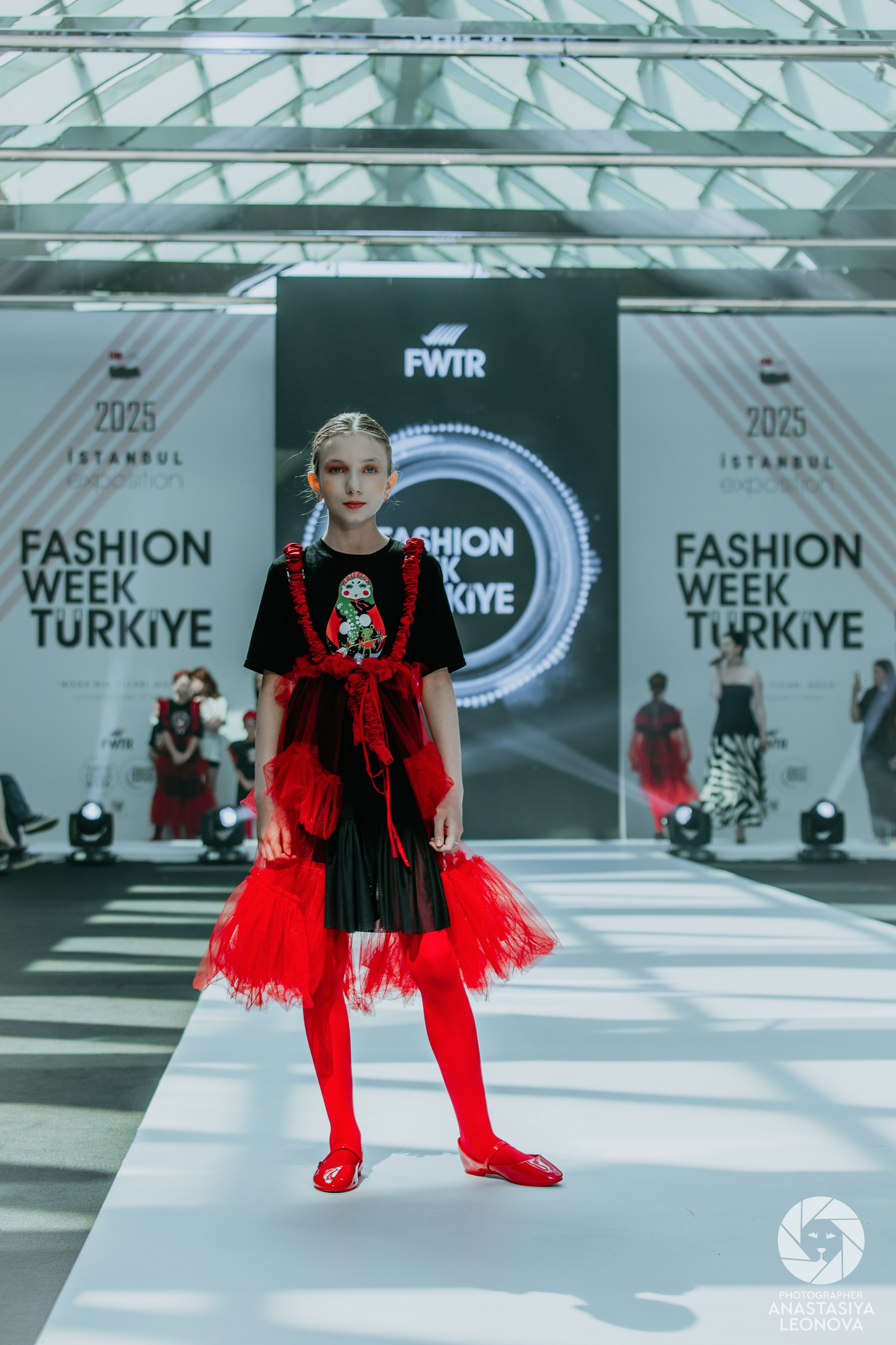 Fashion Week Türkiye [spring, 2025]. Anastasia Leonowa