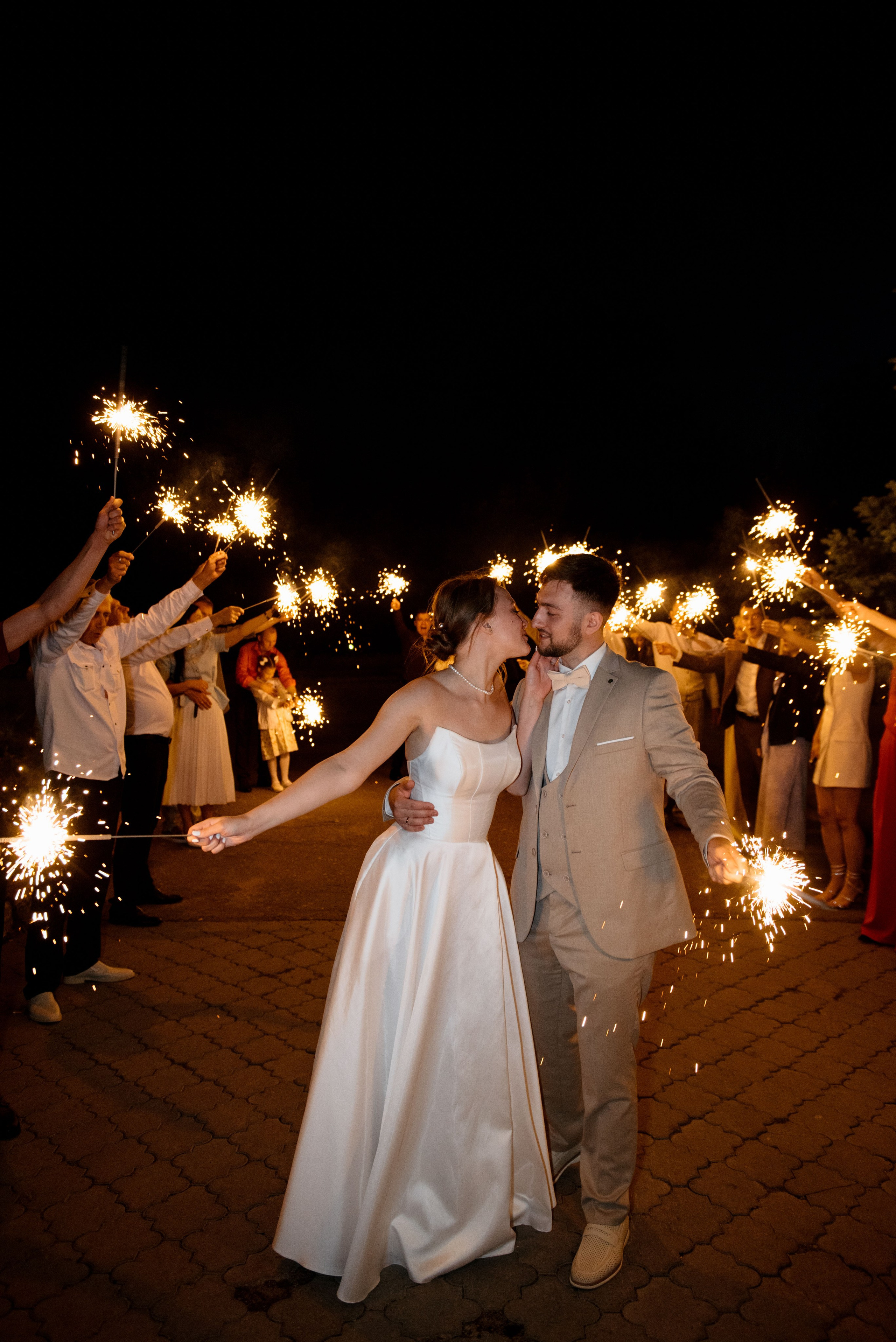 Виталий и Ангелина. Свадебный фотограф — фотограф на свадьбу в Воронеже — Свадебное фото