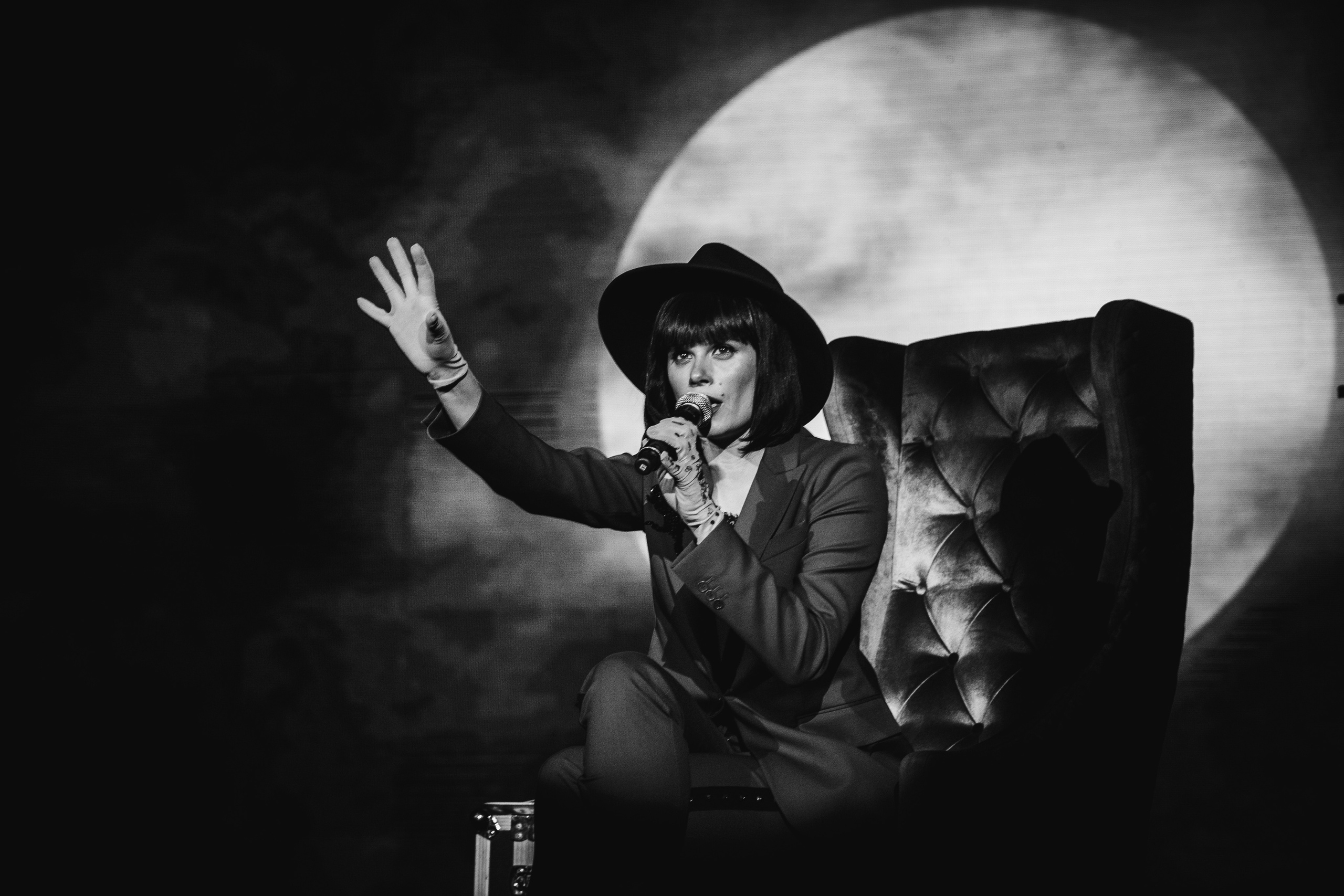 Поэтесса Юлия Соломонова. Бизнес фотограф в Новосибирске Александр Рощин