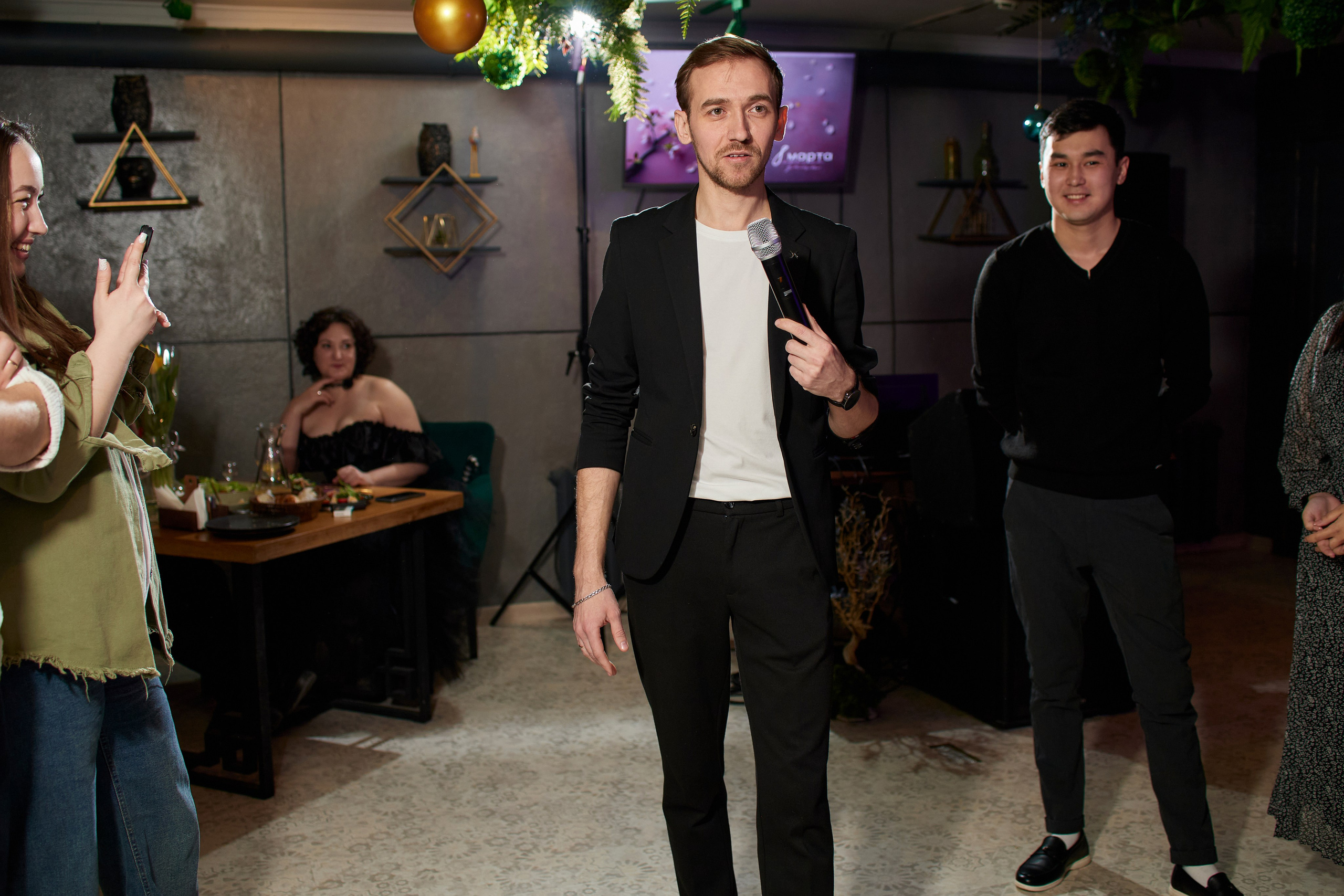 MAXIM & DAMIR | FOREST BAR | 8 МАРТА! 2-й вечер. Главная