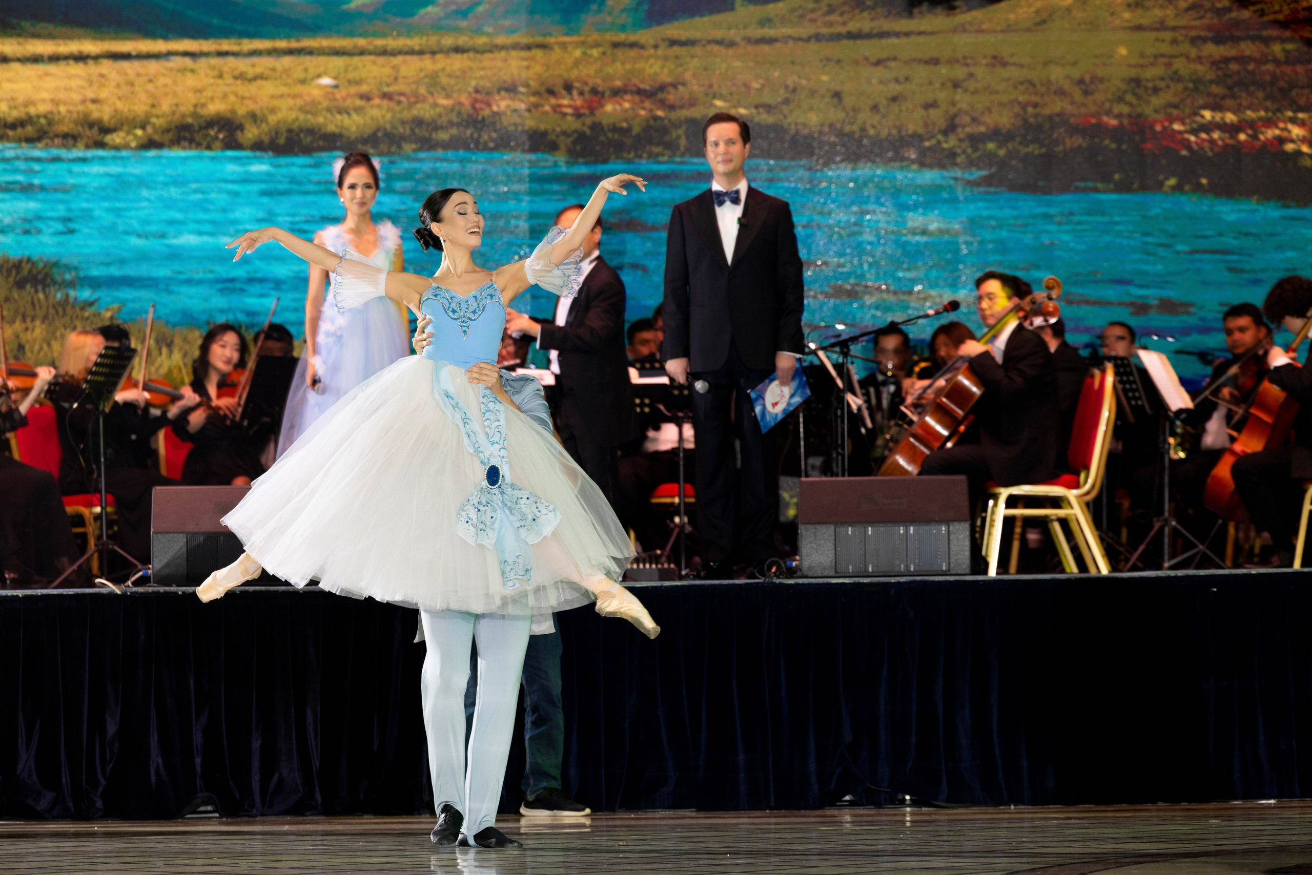 Viennese Ball. Кристина Шнайдер репортажный фотограф Алматы