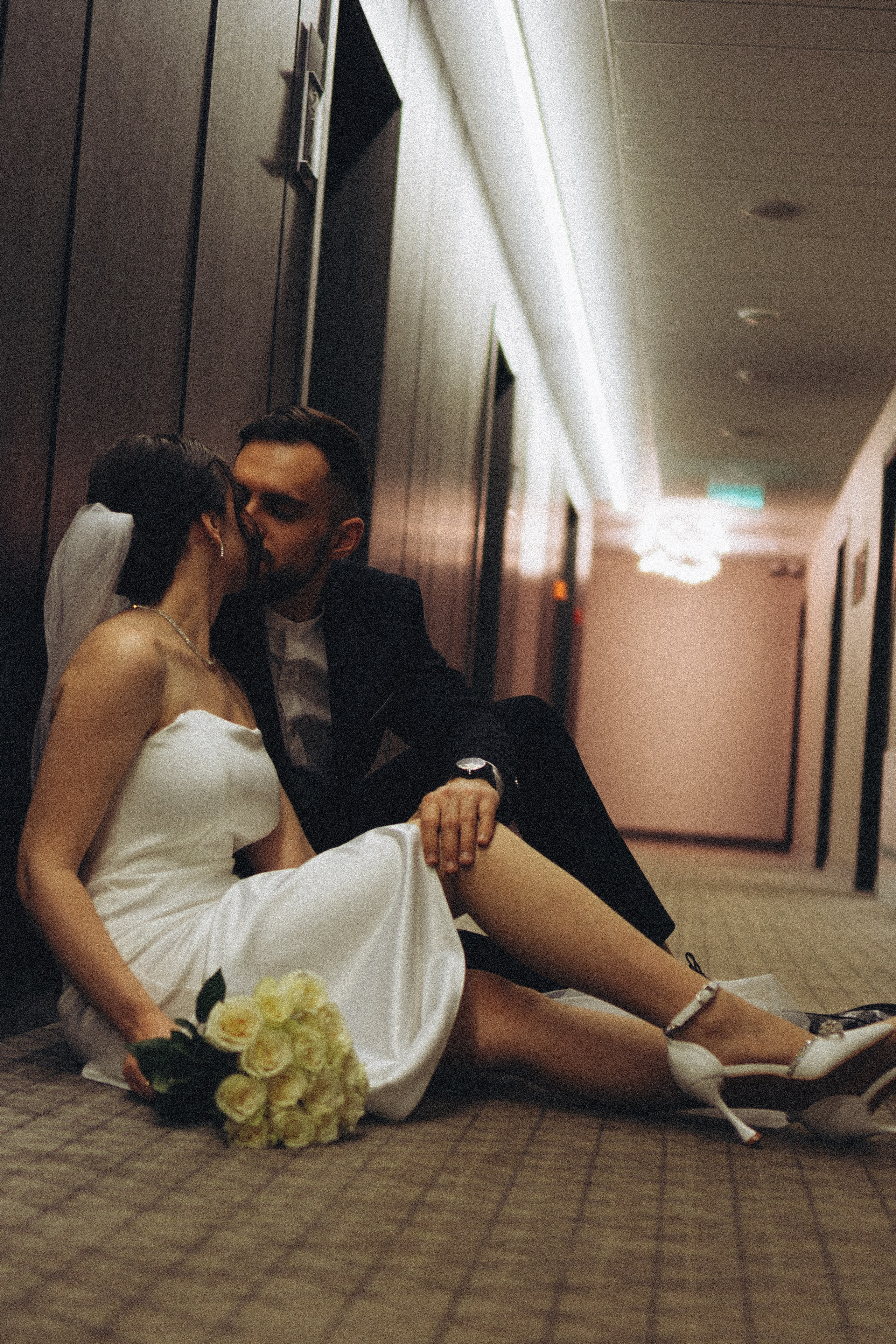 СВАДЕБНАЯ СЬЕМКА СБОРОВ ЖЕНИХА И НЕВЕСТЫ В ОТЕЛЕ И ТАКЖЕ ФОТОСЕССИИЯ В ОТЕЛЕЕ МЕГАПОЛИС БРЯНСК. Профессиональный фотограф, Санкт-Петербург — Виктория Богомолова