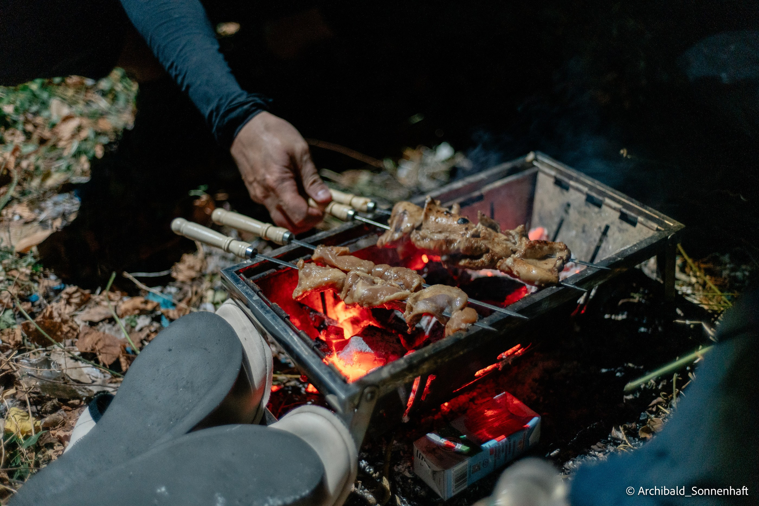 Kayaking in Huizhou, China. Photographer in Guangzhou, China. Archibald Sonnenhaft