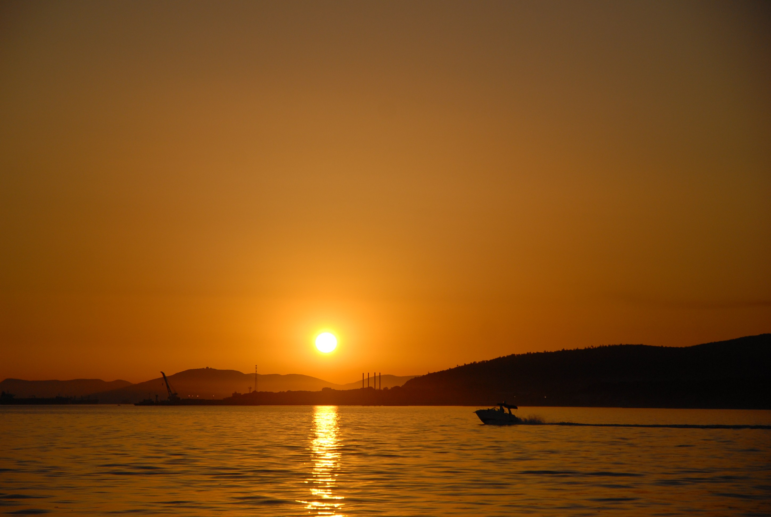 ЦВЕТНЫЕ ФОТОГРАФИИ. Никита Аничкин фото и видео оператор из России
