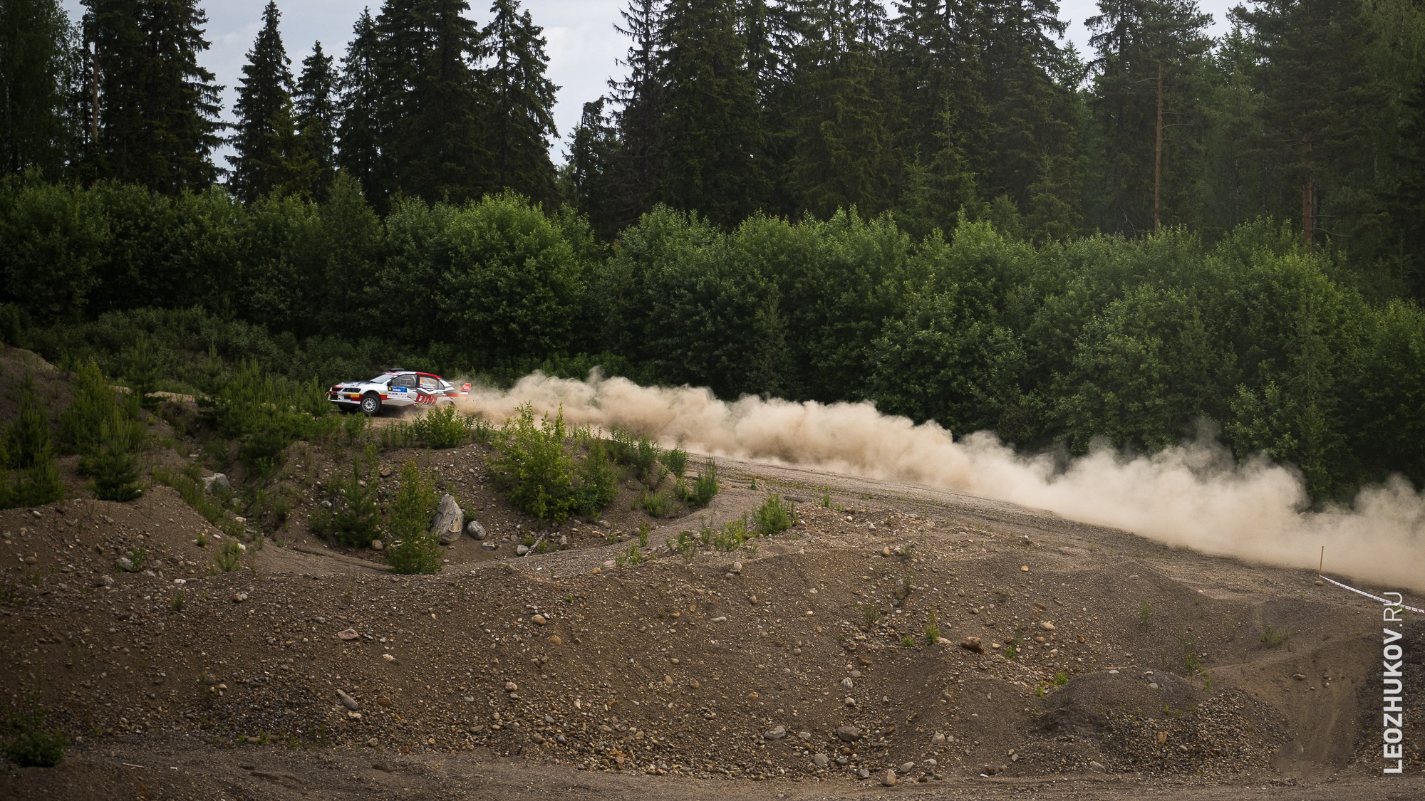 White nights rally 2025. Sports photographer Leonid Zhukov