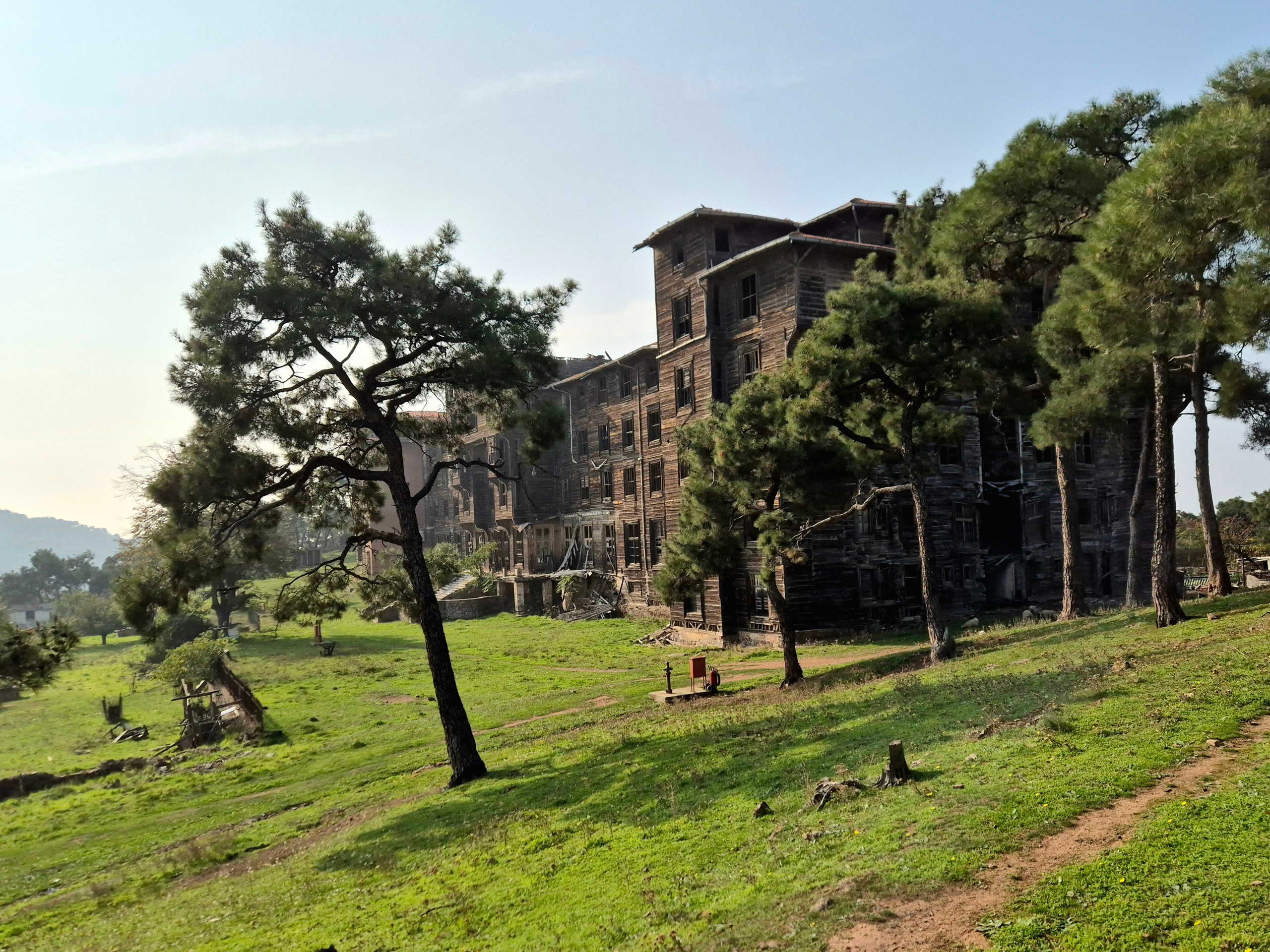 Вторая остановка - остров Бююкада