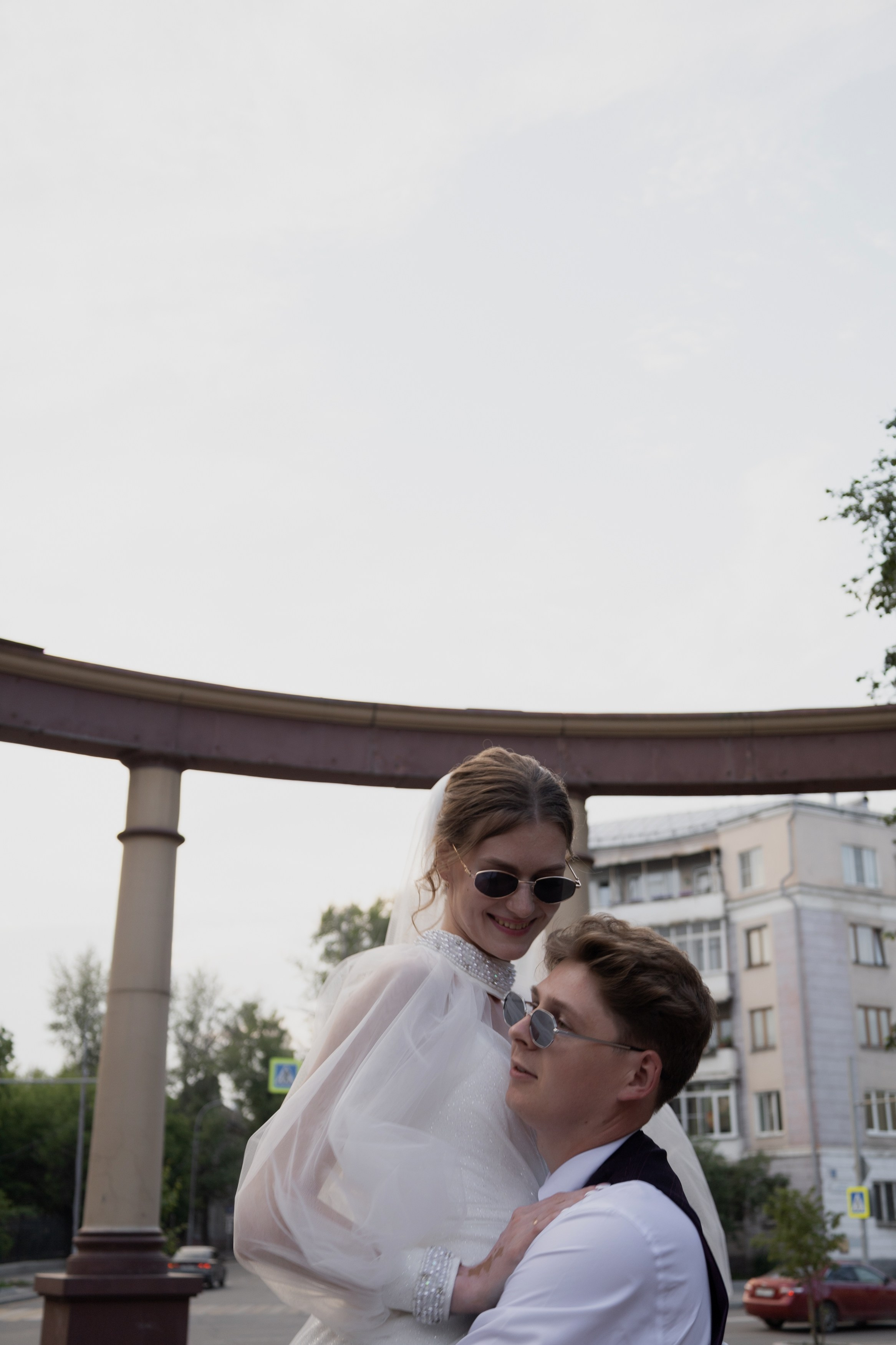 Владислав и Юлия Вечерняя прогулка по городу. Свадебный Фотограф в Иркутске Екатерина Елисеева