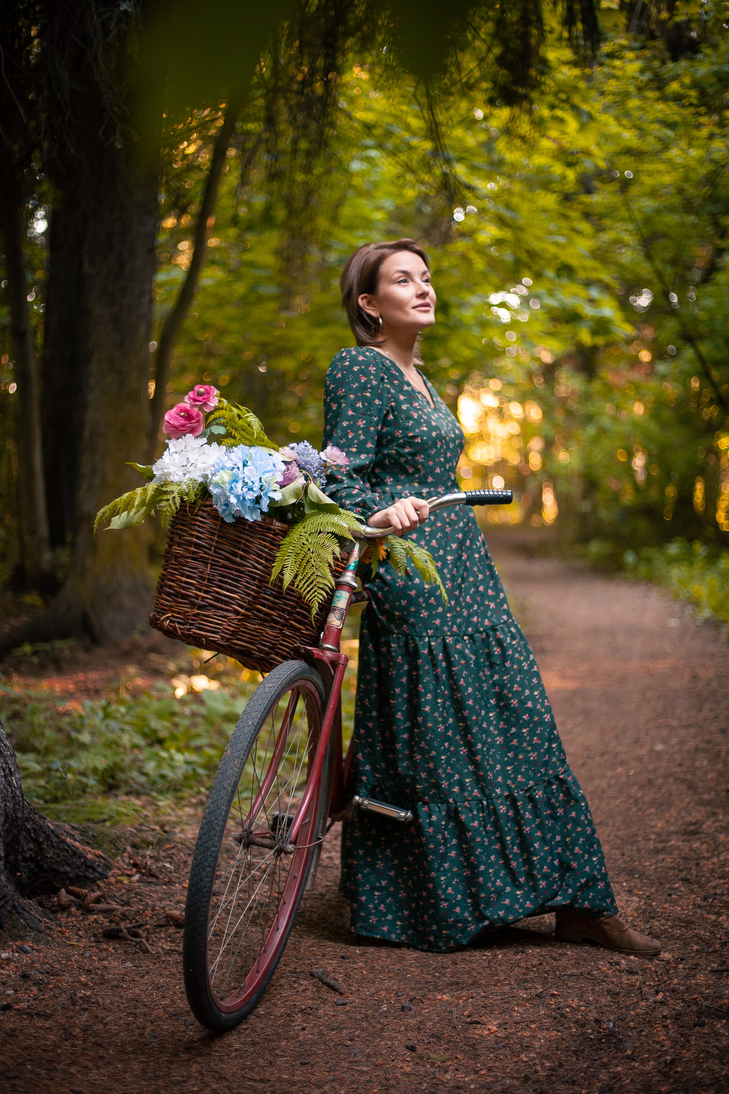С велосипедом. Фотограф Мария Кольцова
