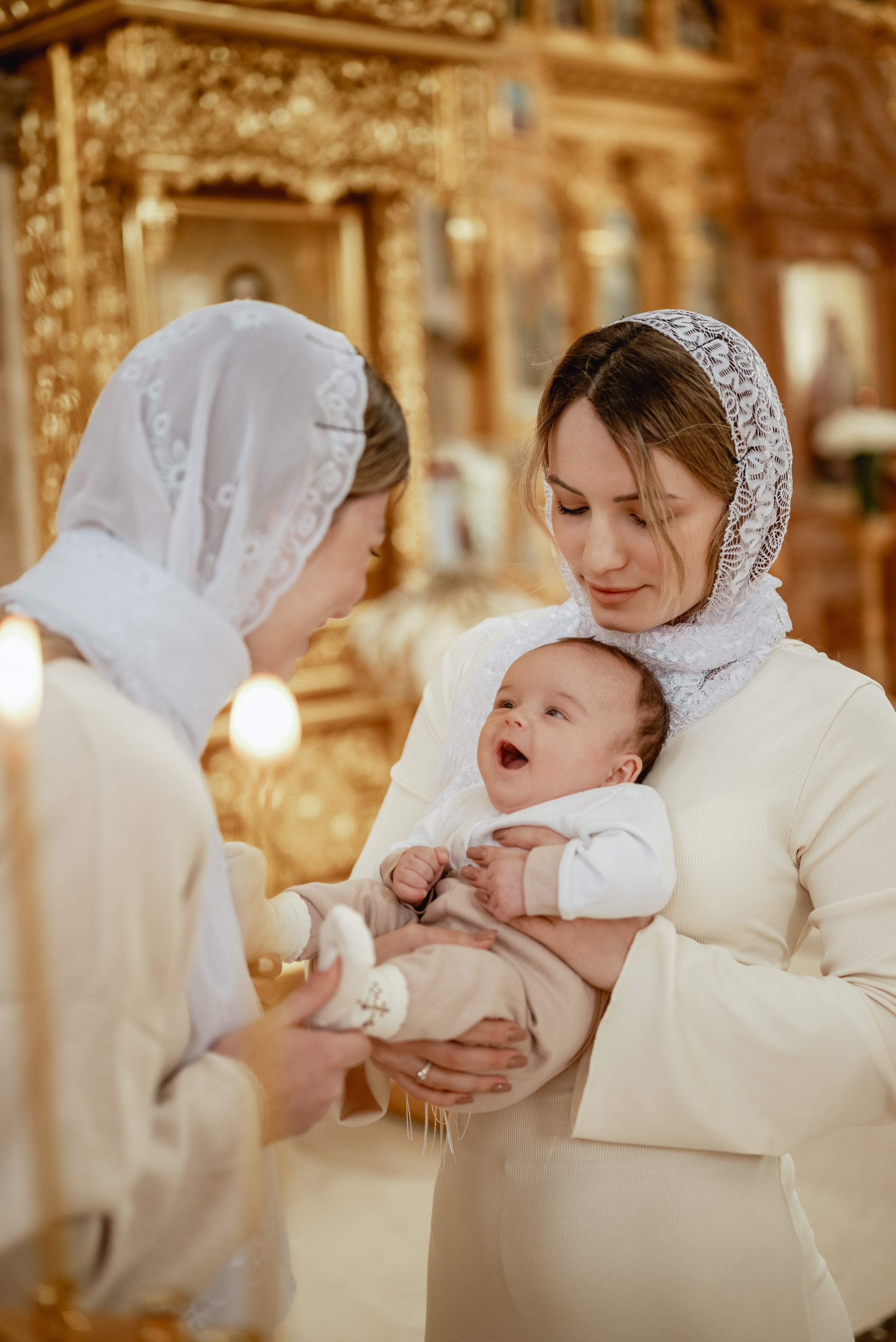 Крещение в Донецке. Юлия Басня семейный и свадебный фотограф в Донецке