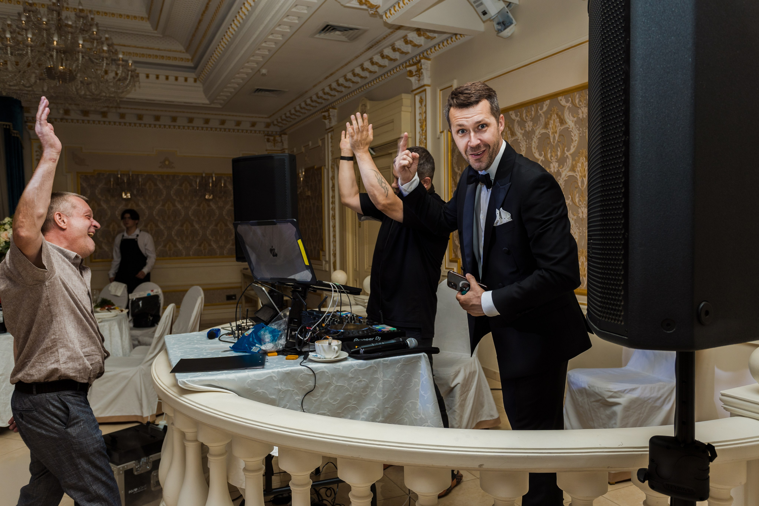 Ресторан. Photomantis