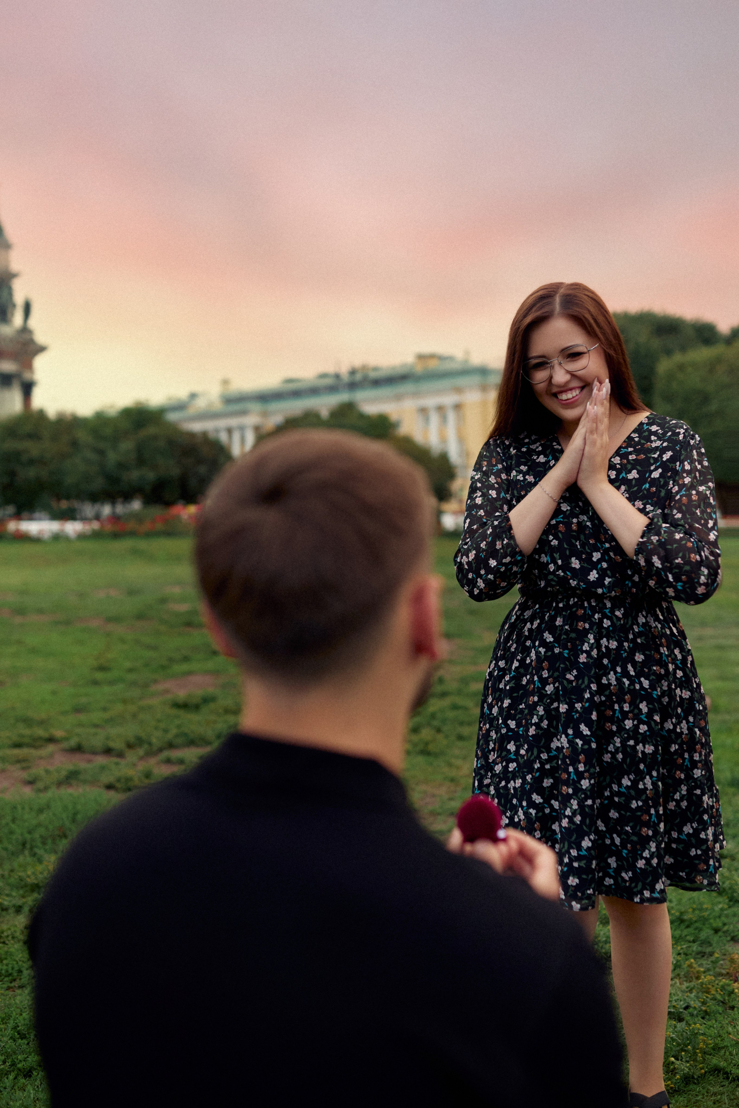 Предложение у Исаакиевского собора. Сестры Карабаза. Фотографы и ретушеры в Москве и Санкт-Петербурге