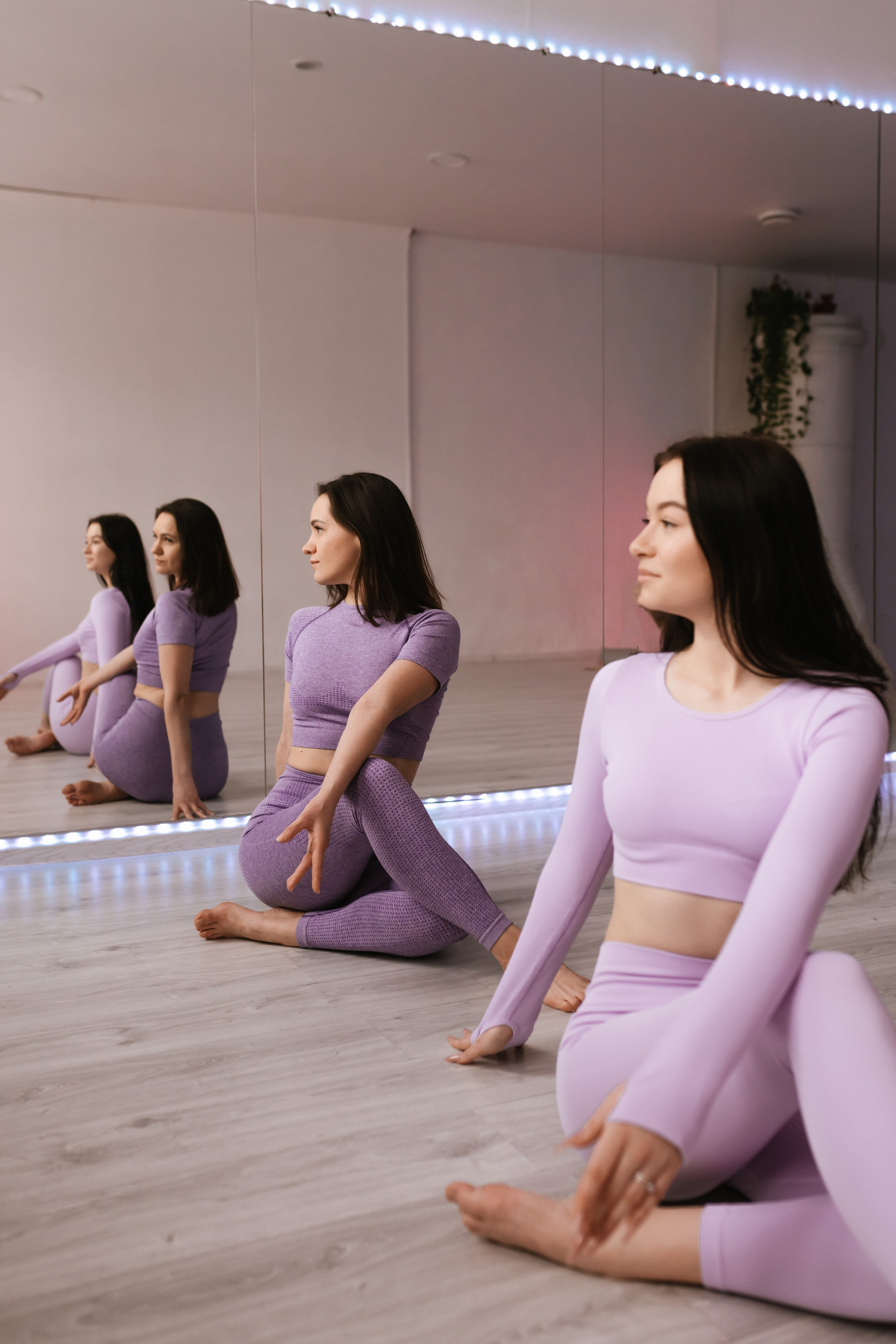 Студия йоги и растяжки SF studio. Свадебный и женский фотограф в Санкт-Петербурге Муртеева Екатерина