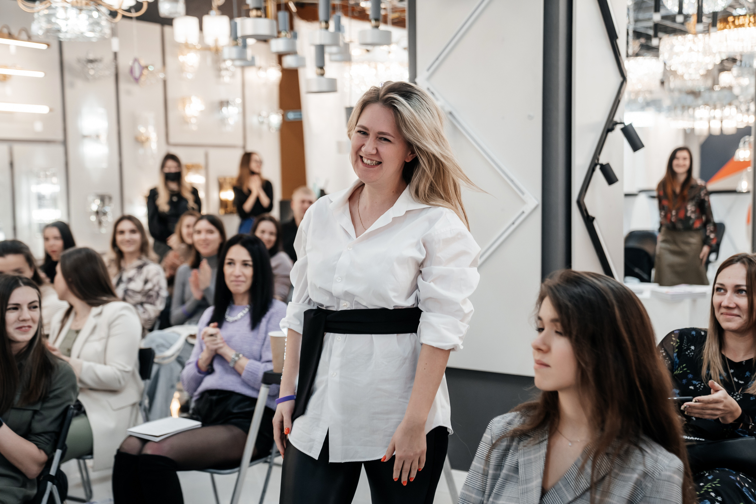 MAYTONI 2022 С В Е Т О Л О К. Свадебный и семейный фотограф В Барнауле Нечаева Таня