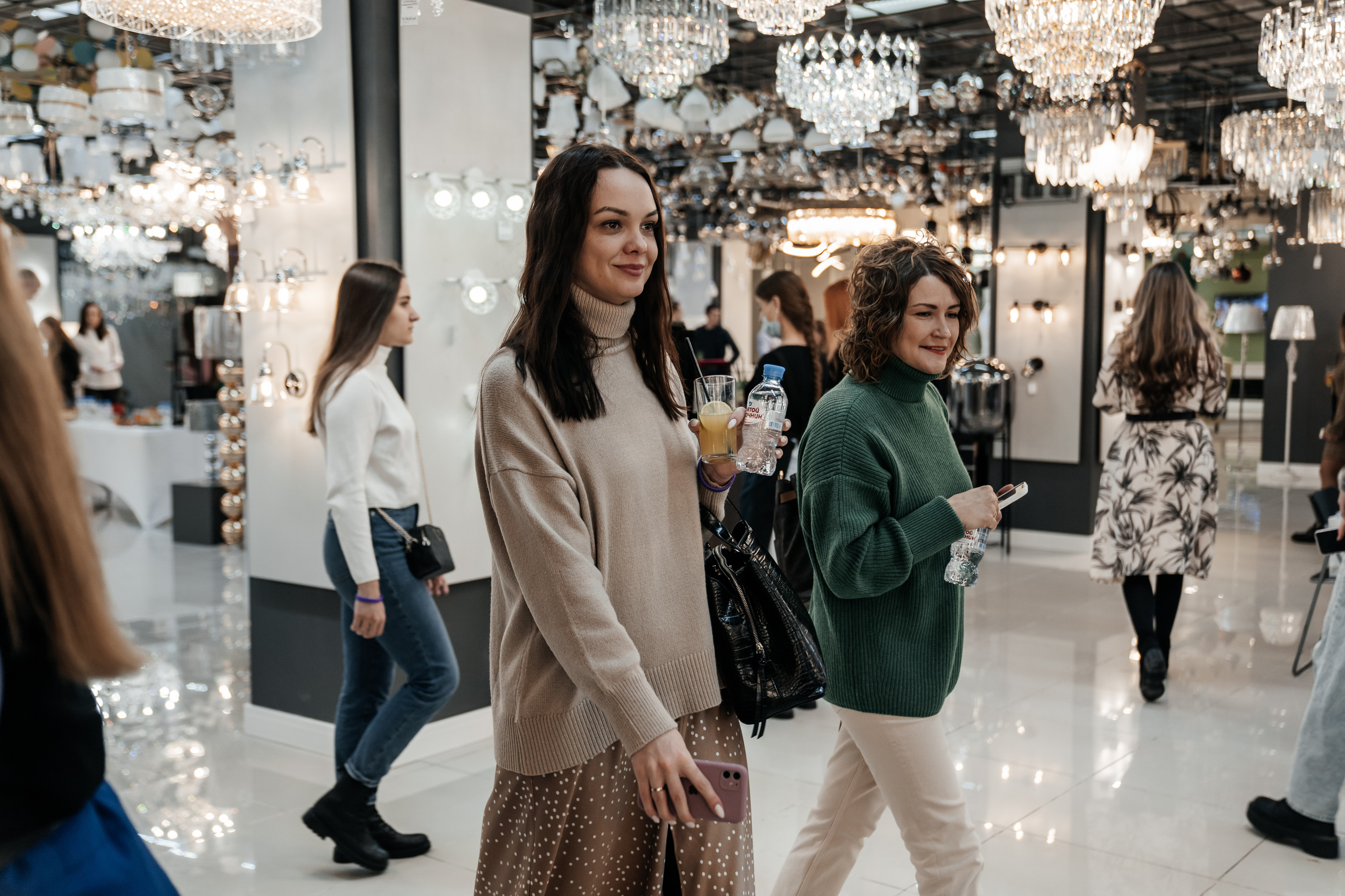 MAYTONI 2022 С В Е Т О Л О К. Свадебный и семейный фотограф В Барнауле Нечаева Таня