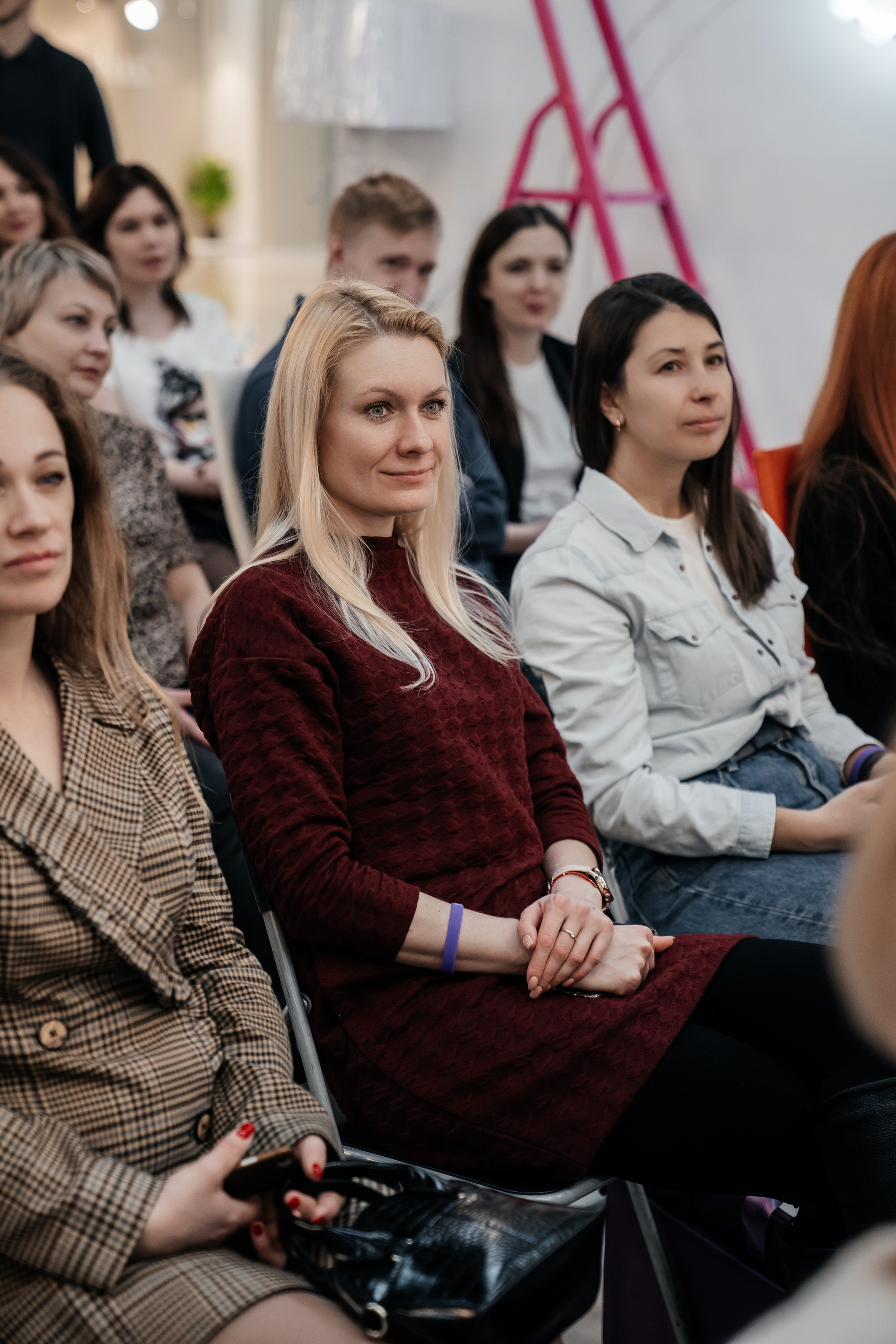 MAYTONI 2022 С В Е Т О Л О К. Свадебный и семейный фотограф В Барнауле Нечаева Таня