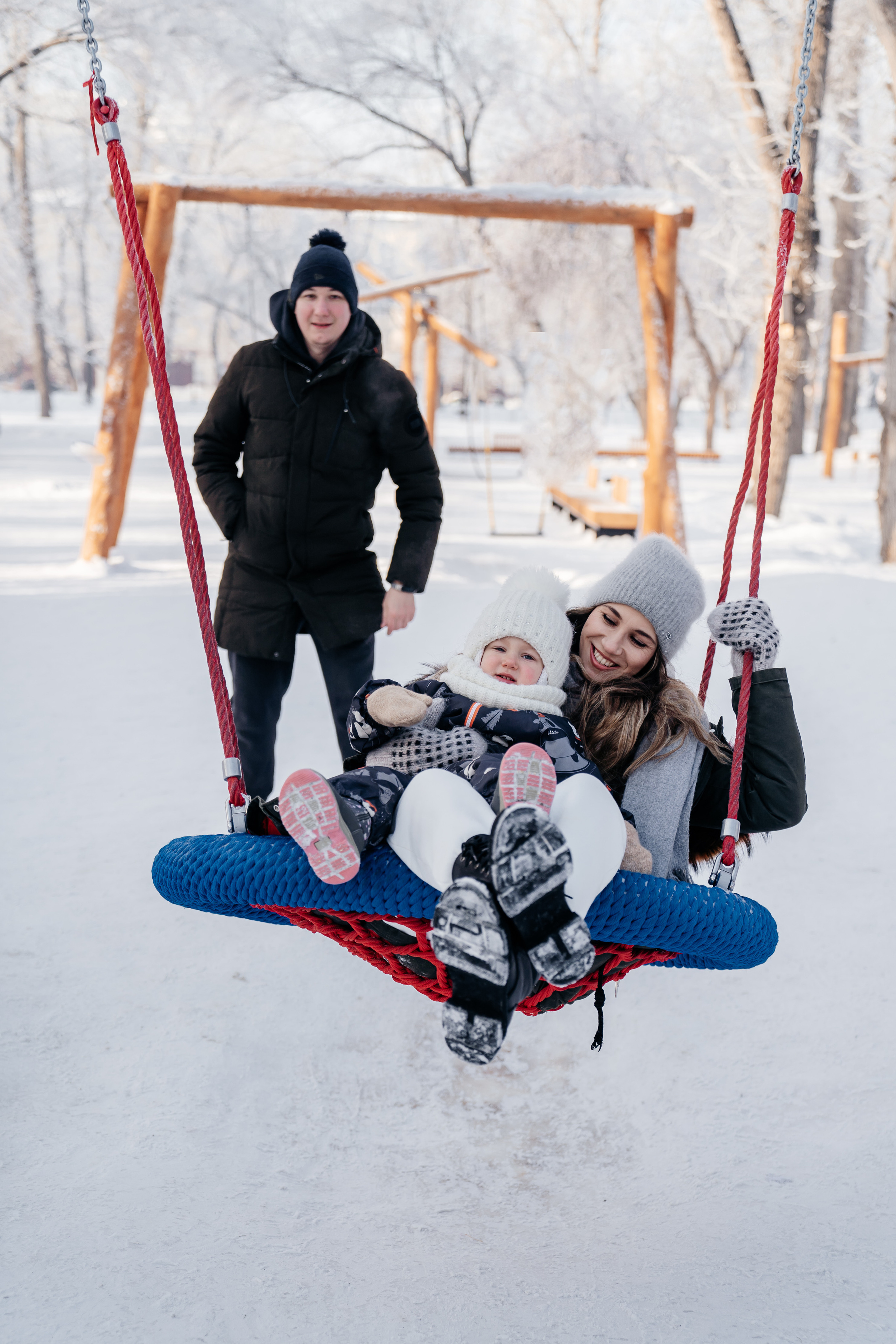 Прогулочная семейная фотосессия. Свадебный и семейный фотограф В Барнауле Нечаева Таня