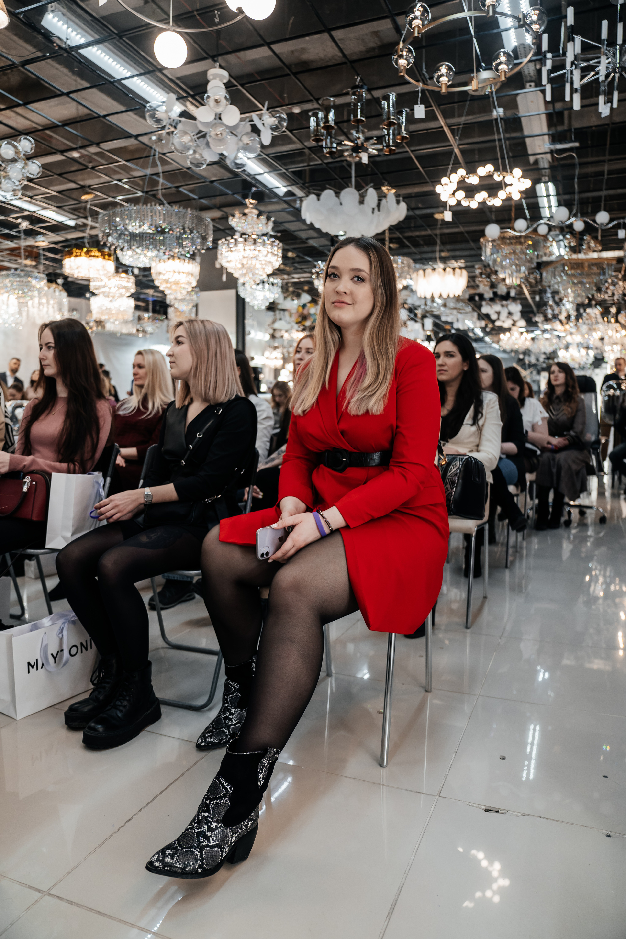 MAYTONI 2022 С В Е Т О Л О К. Свадебный и семейный фотограф В Барнауле Нечаева Таня