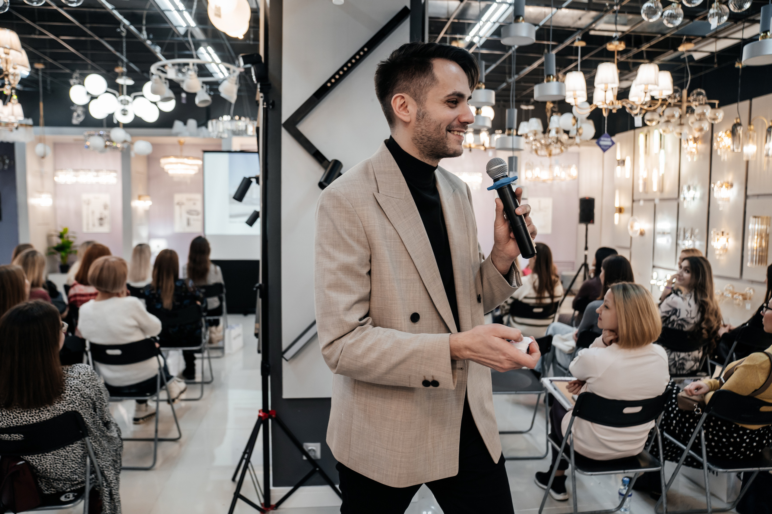 MAYTONI 2022 С В Е Т О Л О К. Свадебный и семейный фотограф В Барнауле Нечаева Таня