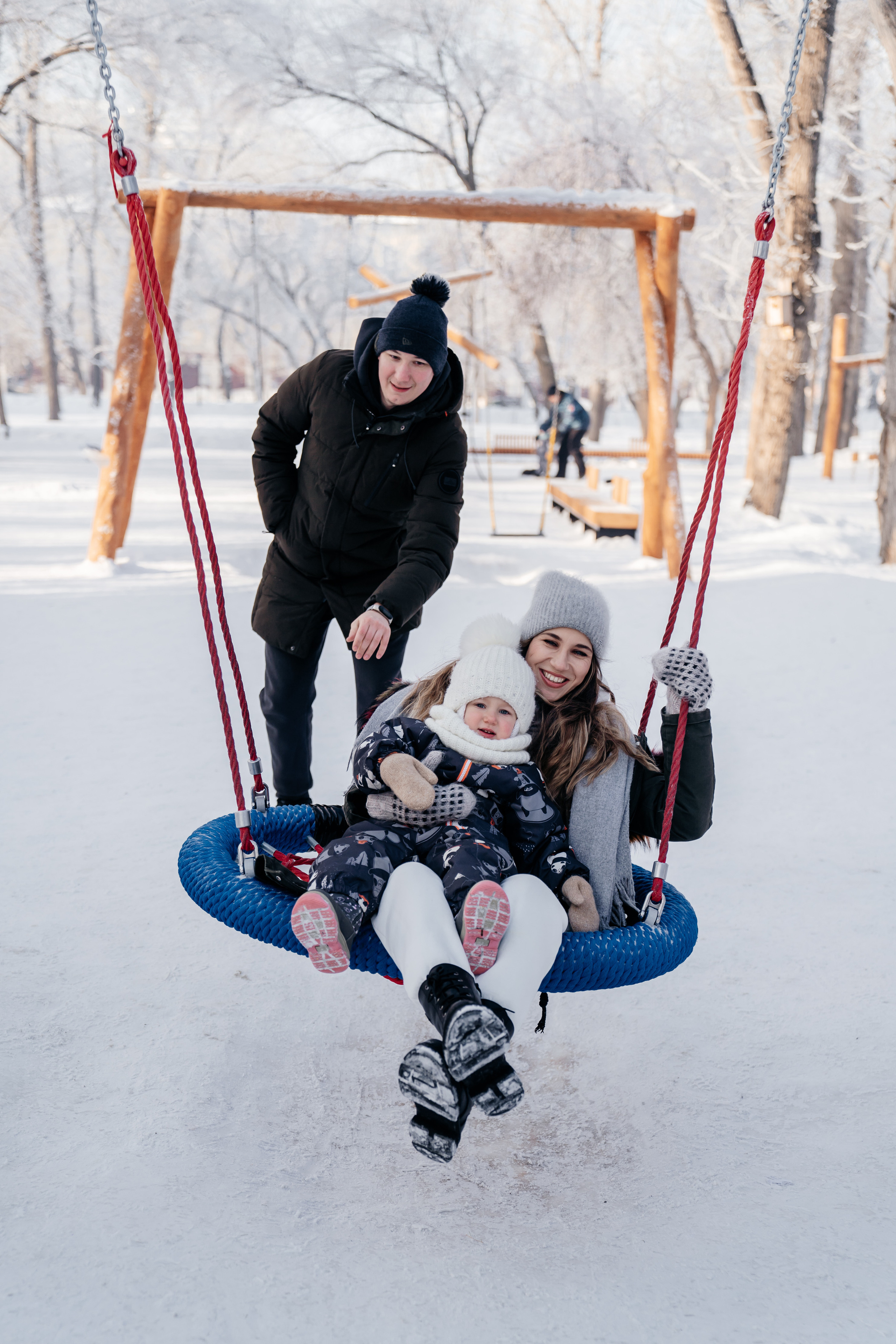 Прогулочная семейная фотосессия. Свадебный и семейный фотограф В Барнауле Нечаева Таня