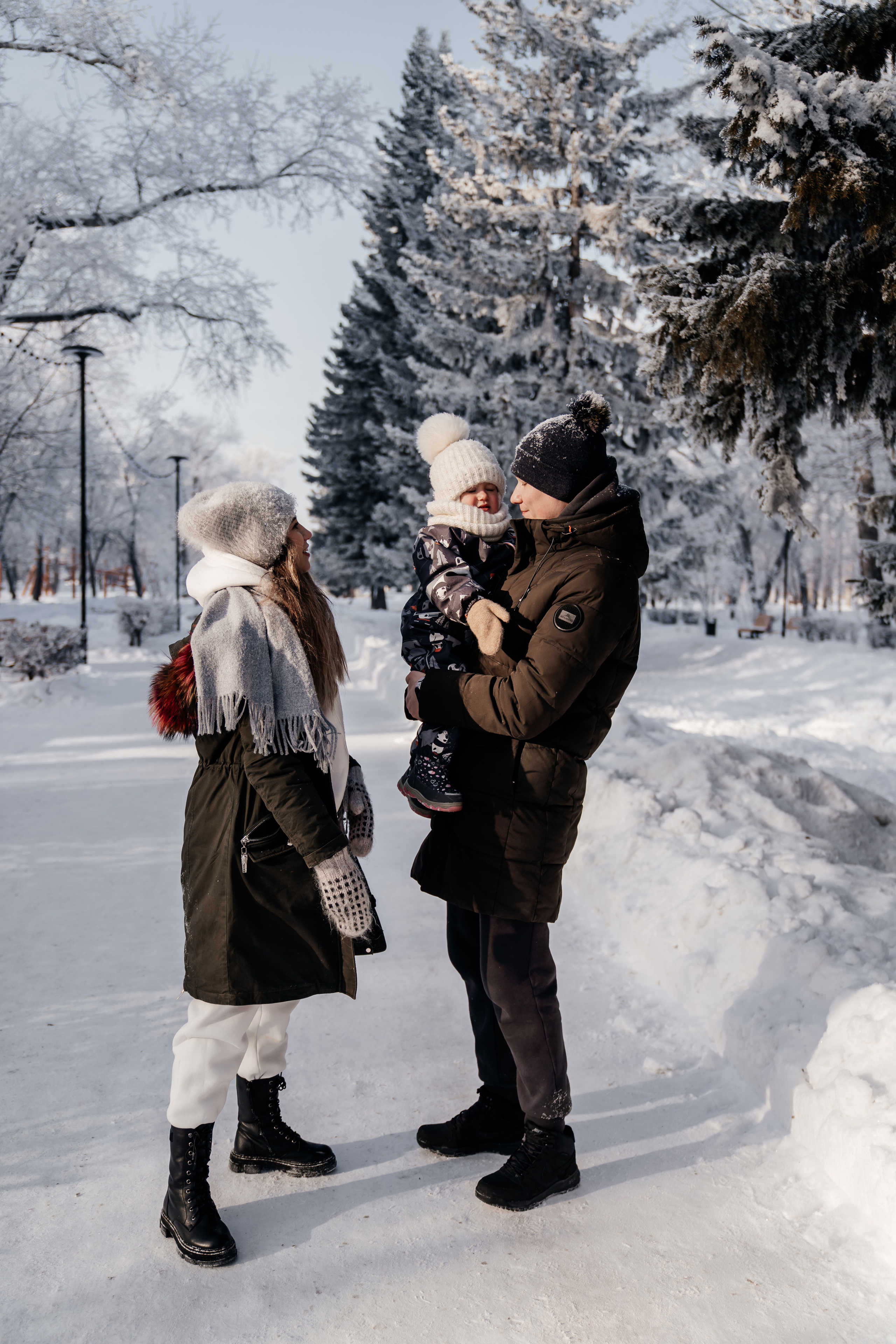 Прогулочная семейная фотосессия. Свадебный и семейный фотограф В Барнауле Нечаева Таня