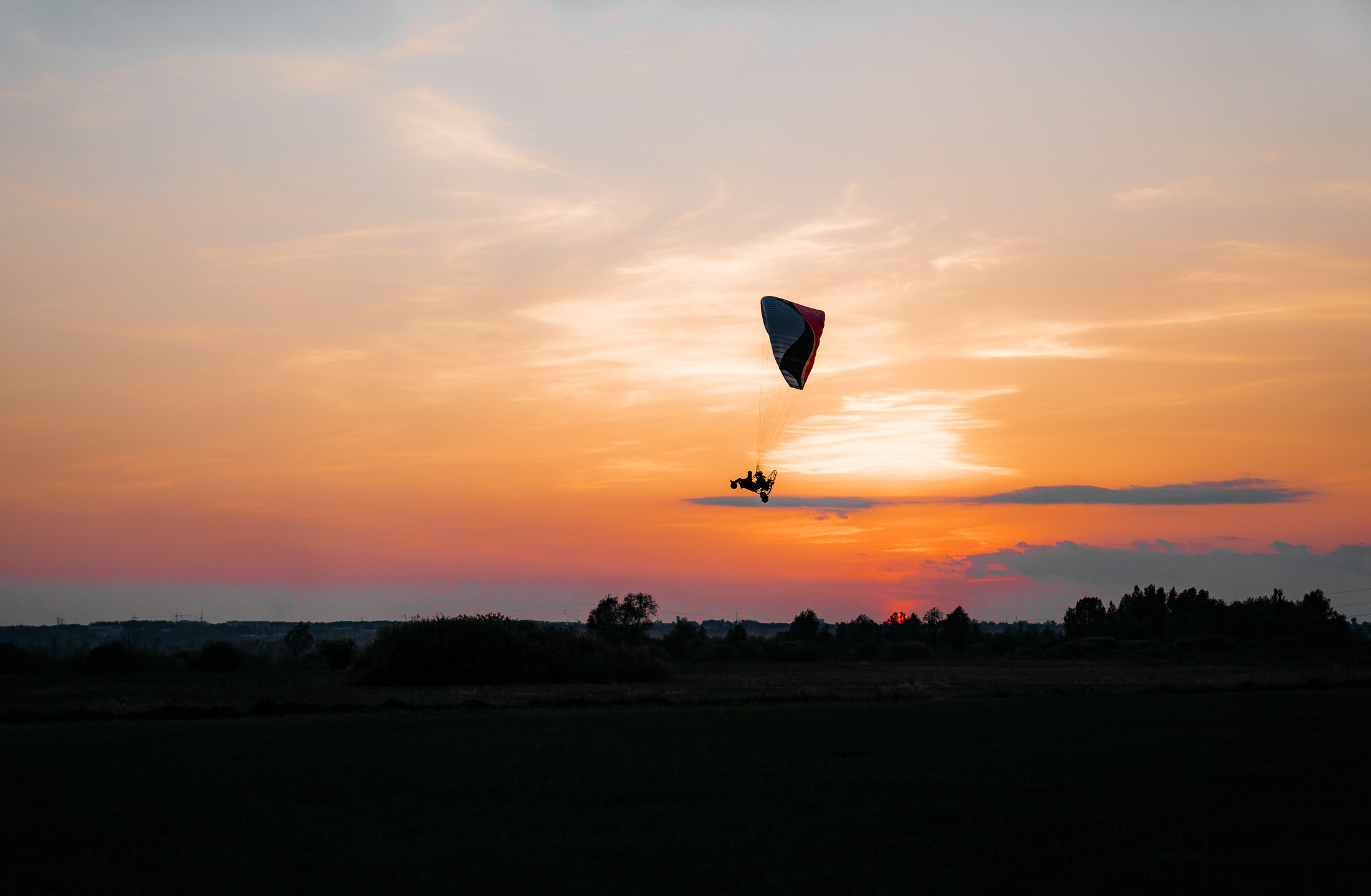 Контент полет на мотопараплане. Свадебный и семейный фотограф В Барнауле Нечаева Таня