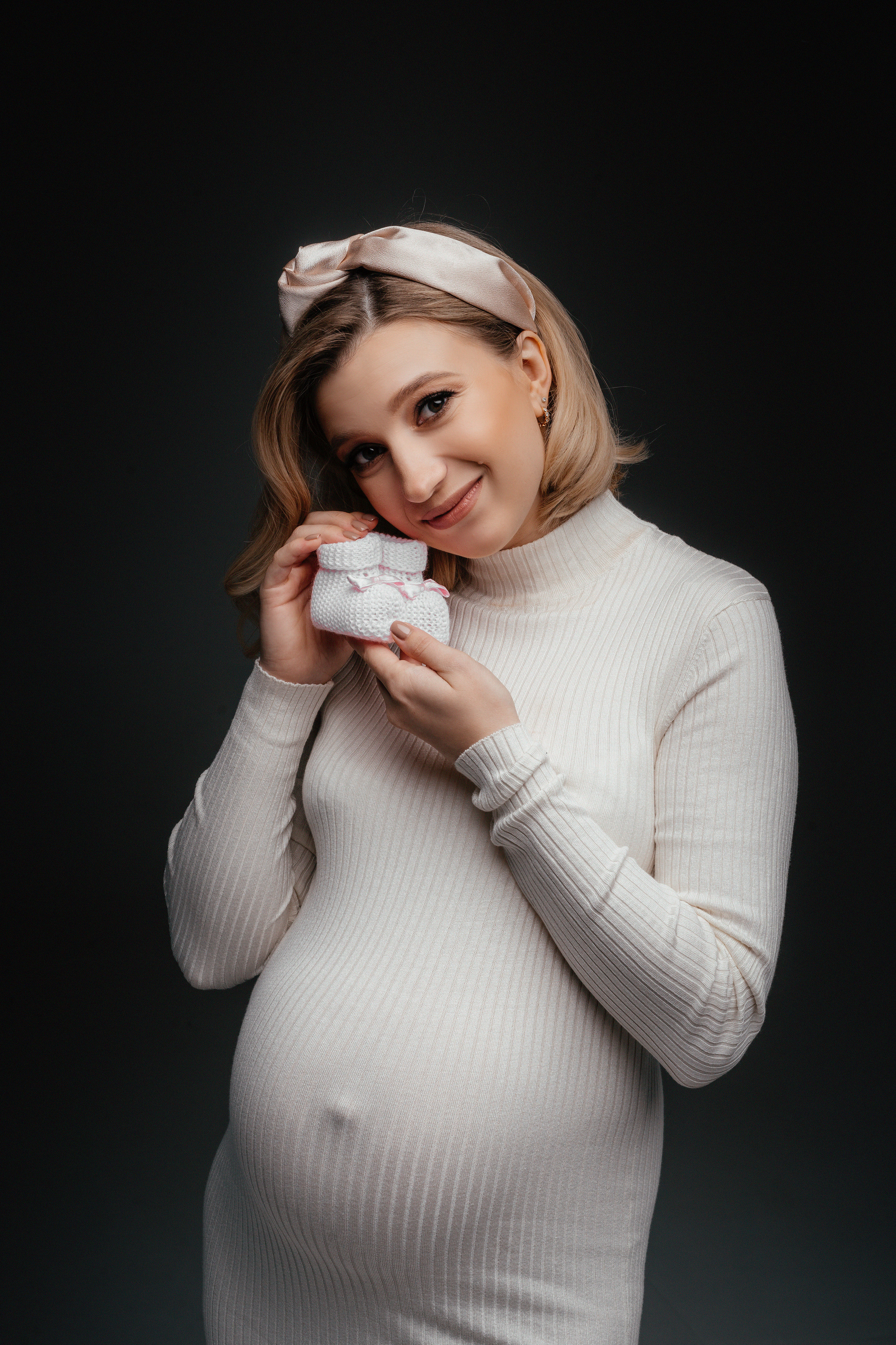 Фотосессия беременности фоновая съемка. Свадебный и семейный фотограф В Барнауле Нечаева Таня