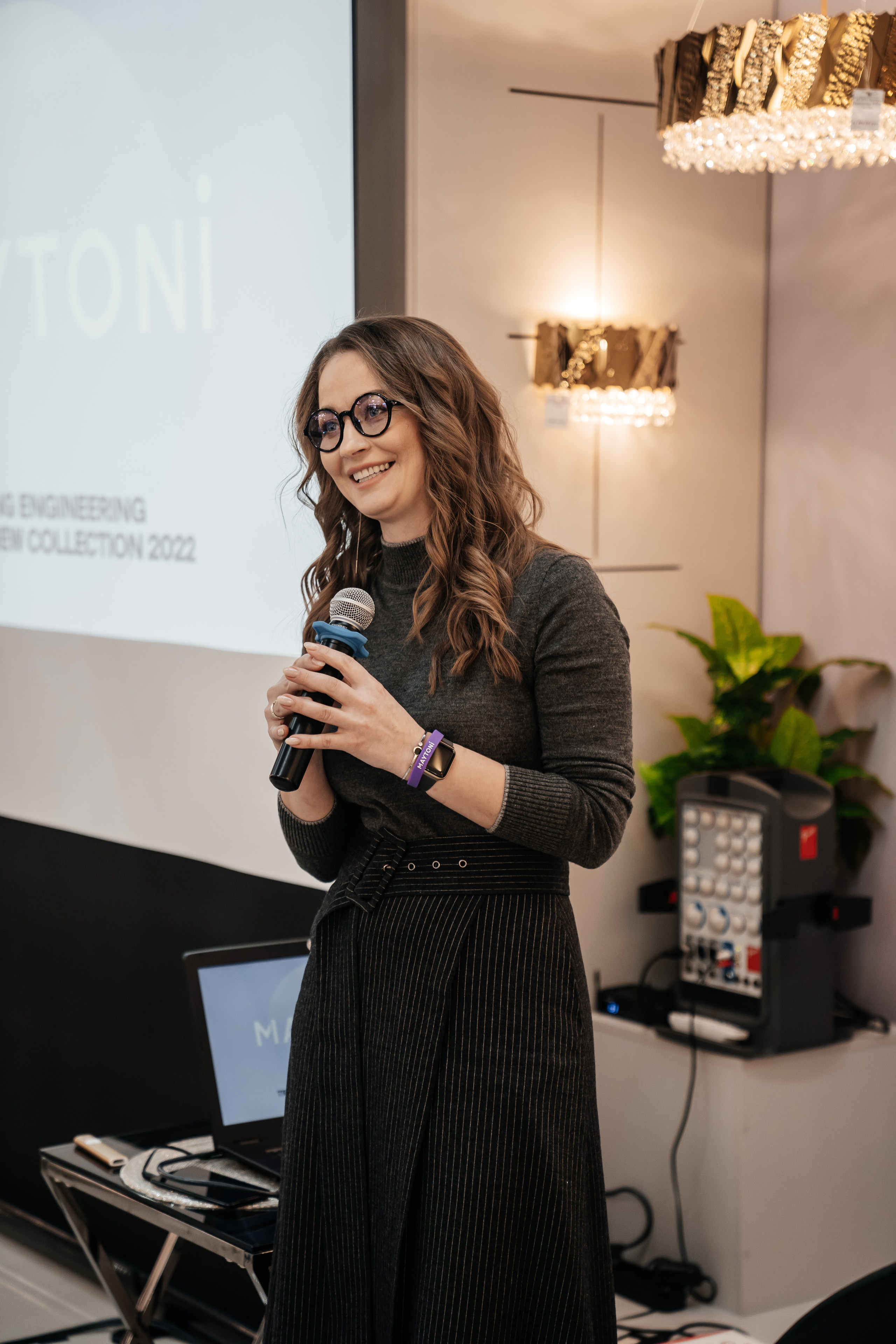 MAYTONI 2022 С В Е Т О Л О К. Свадебный и семейный фотограф В Барнауле Нечаева Таня