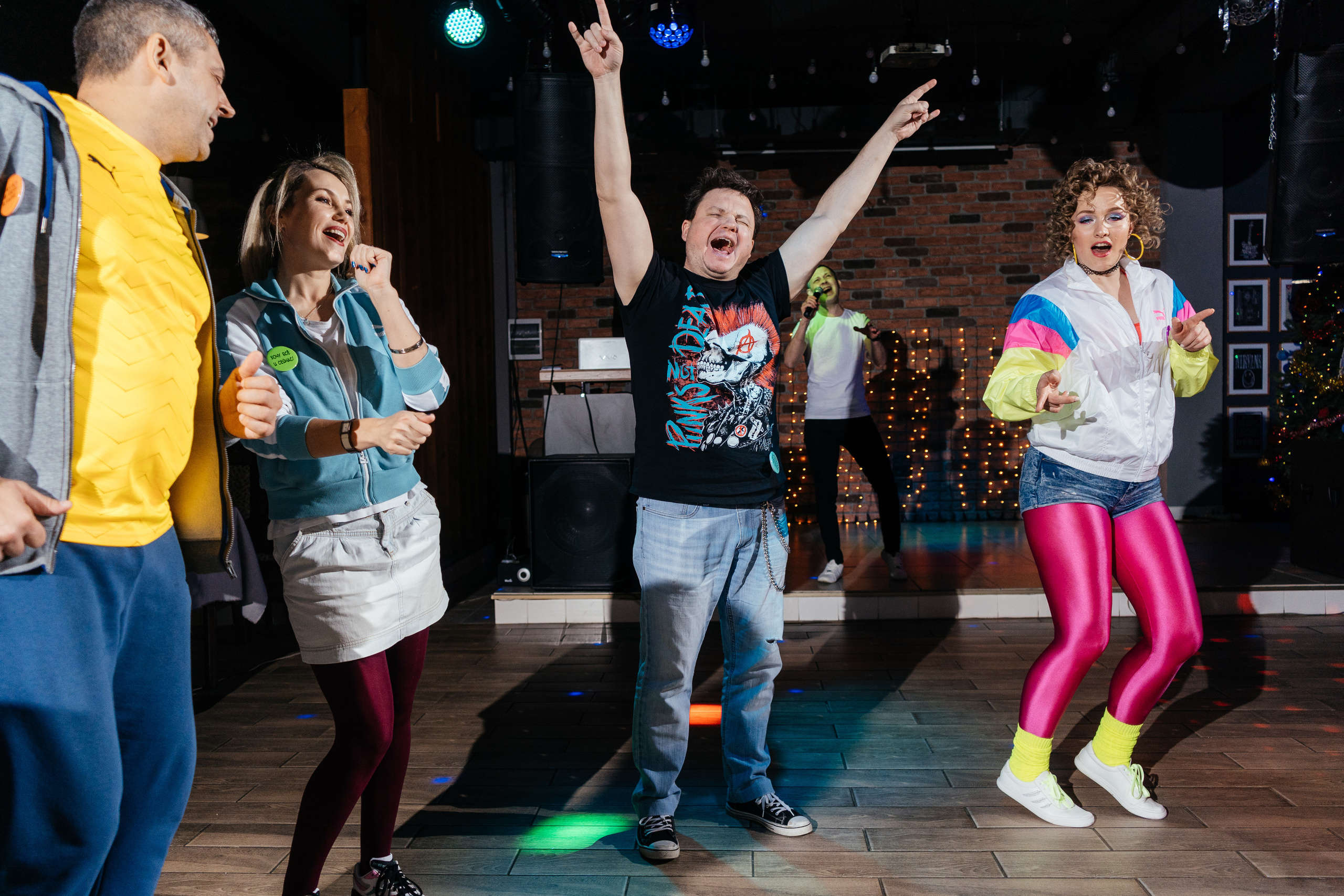 Юбилей в стиле 90-х. Свадебный и семейный фотограф В Барнауле Нечаева Таня