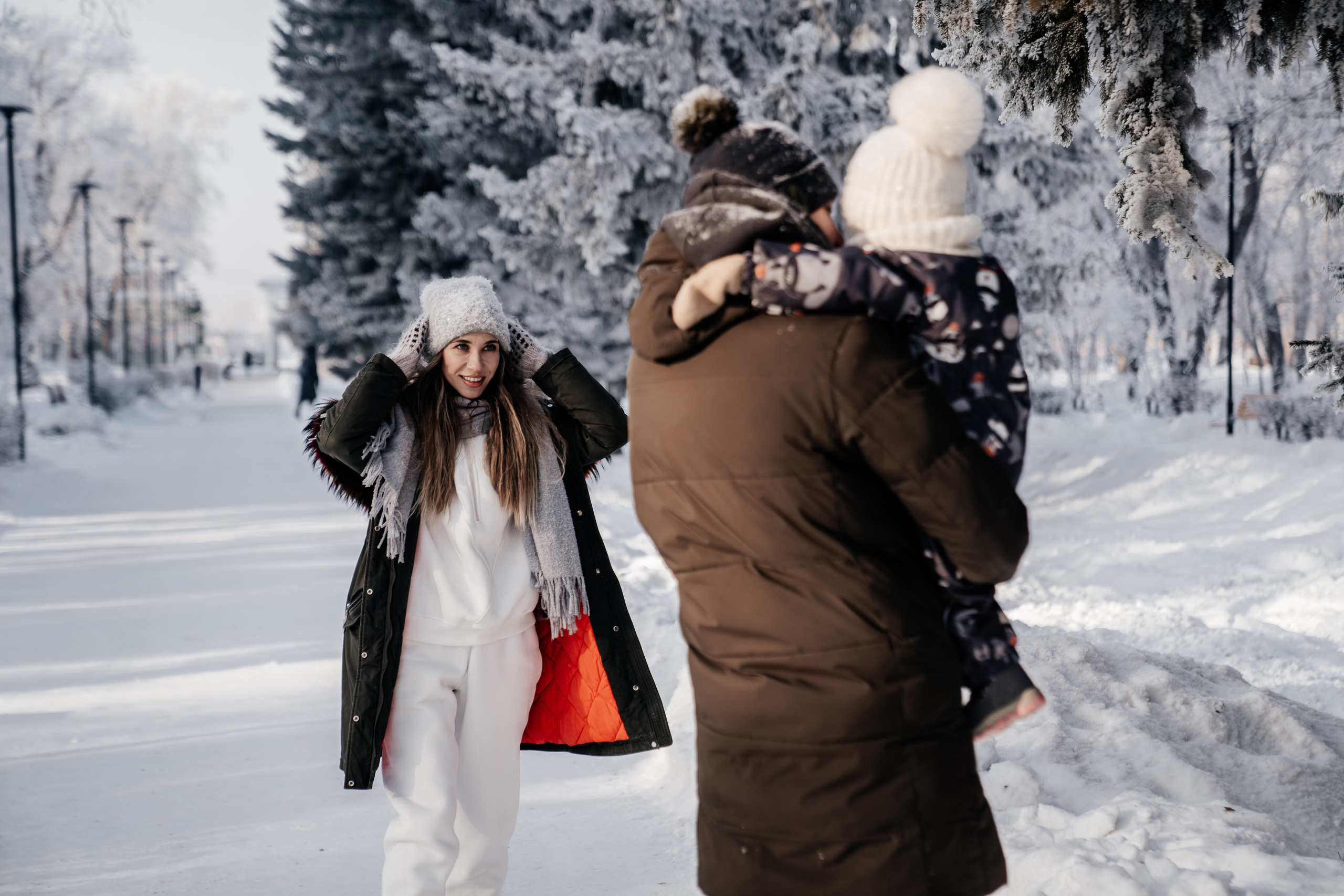 Прогулочная семейная фотосессия. Свадебный и семейный фотограф В Барнауле Нечаева Таня