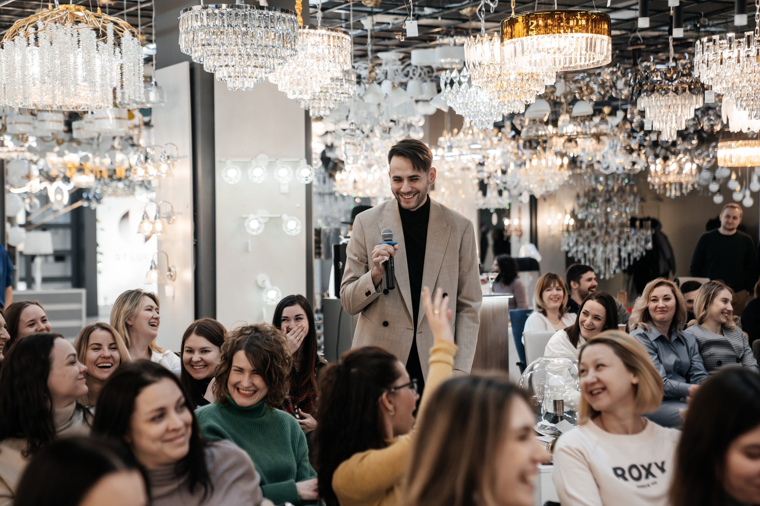 MAYTONI 2022 С В Е Т О Л О К. Свадебный и семейный фотограф В Барнауле Нечаева Таня