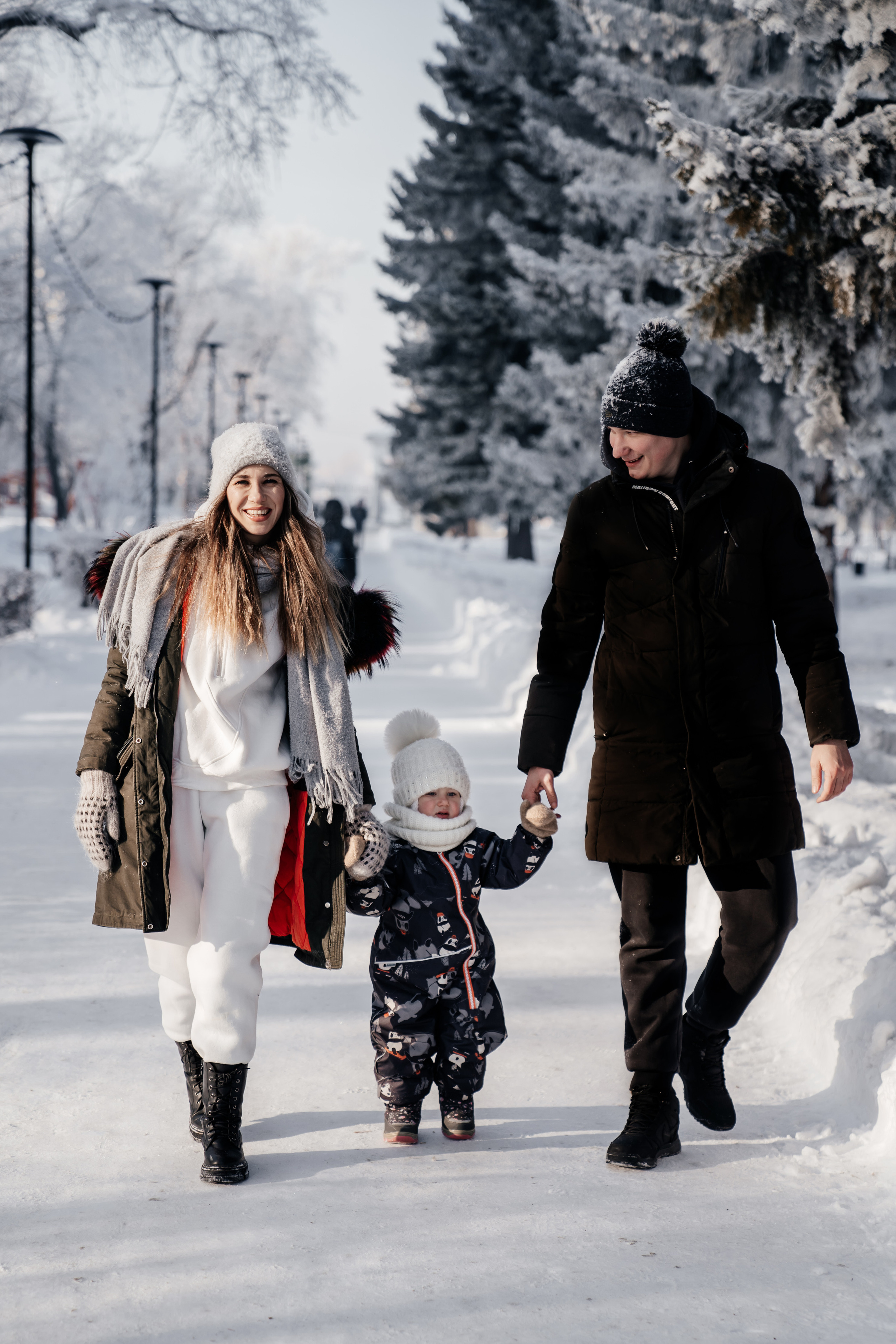 Прогулочная семейная фотосессия. Свадебный и семейный фотограф В Барнауле Нечаева Таня