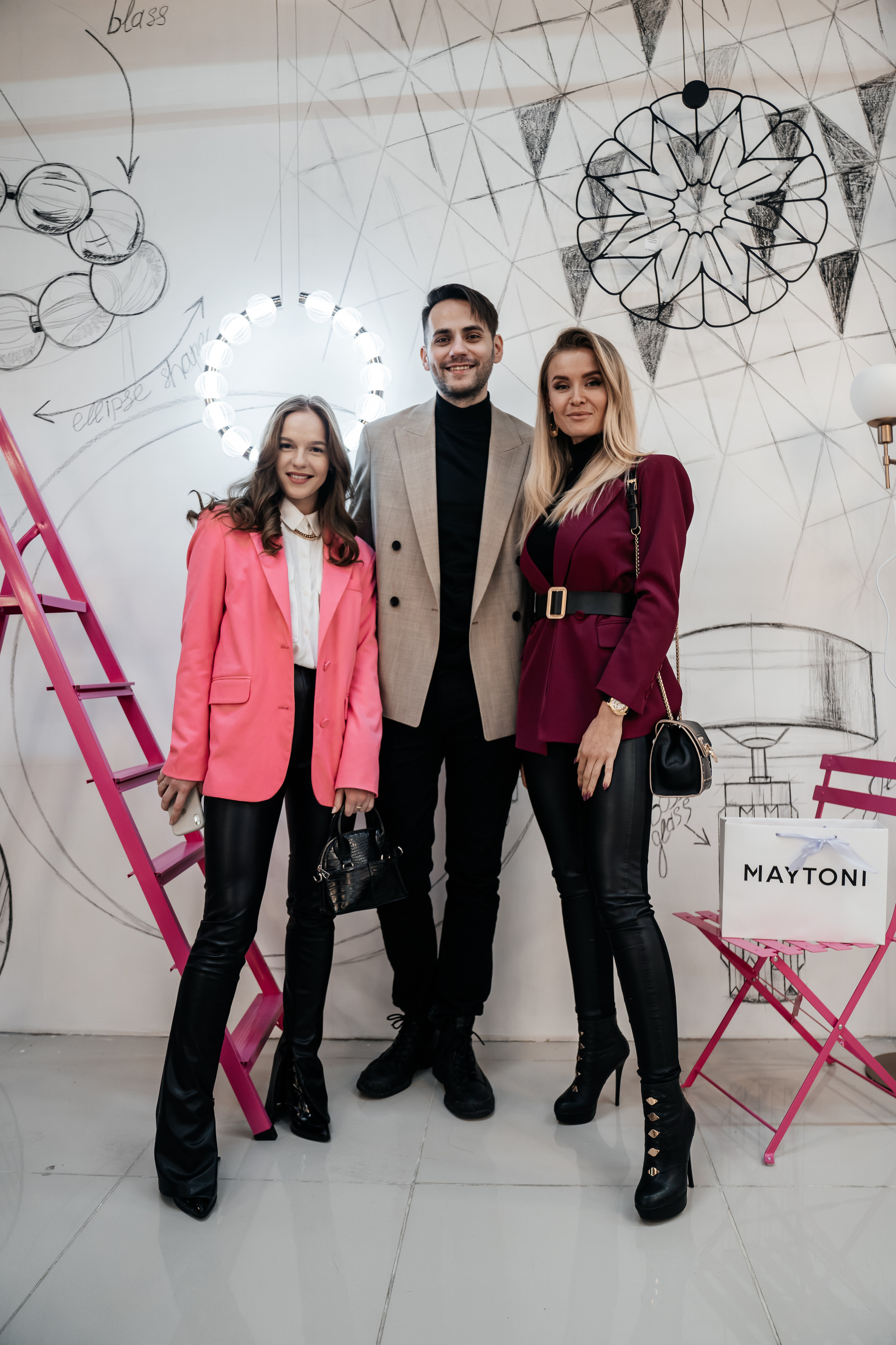 MAYTONI 2022 С В Е Т О Л О К. Свадебный и семейный фотограф В Барнауле Нечаева Таня