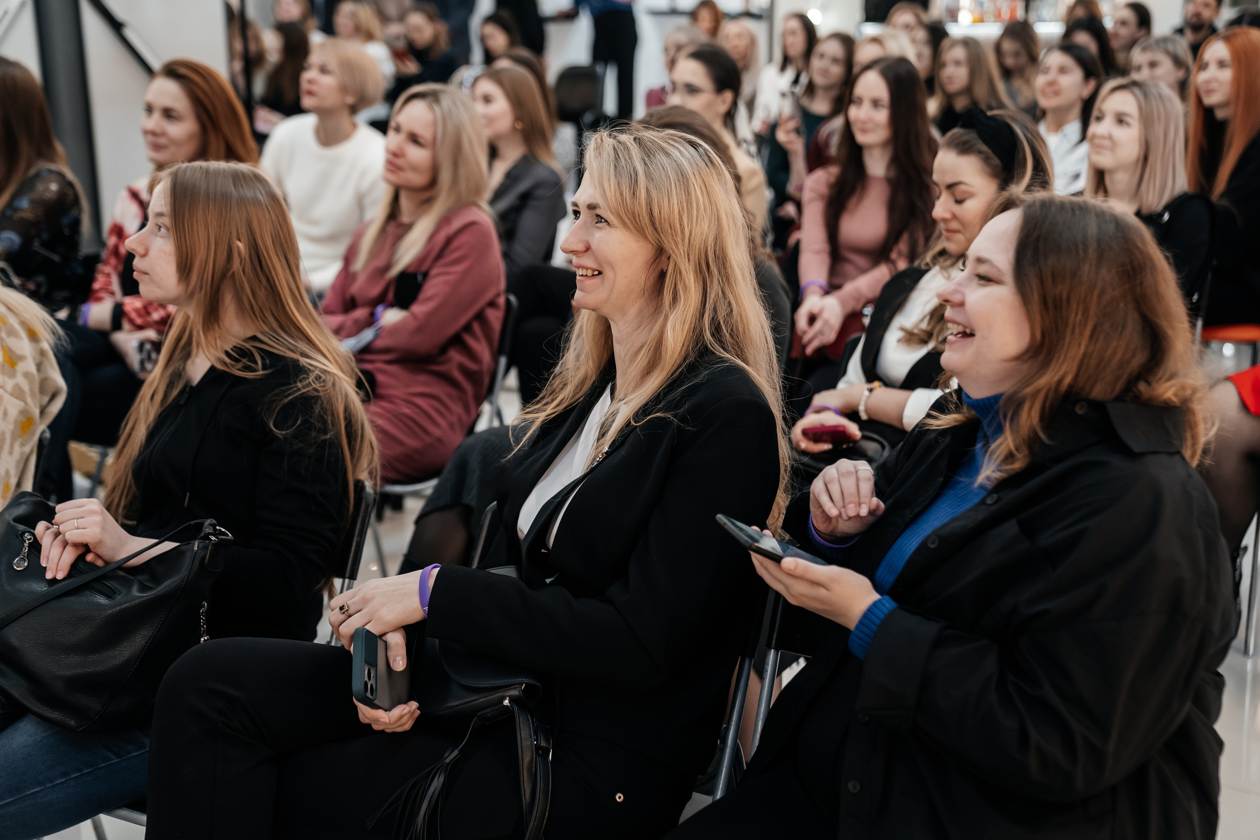 MAYTONI 2022 С В Е Т О Л О К. Свадебный и семейный фотограф В Барнауле Нечаева Таня