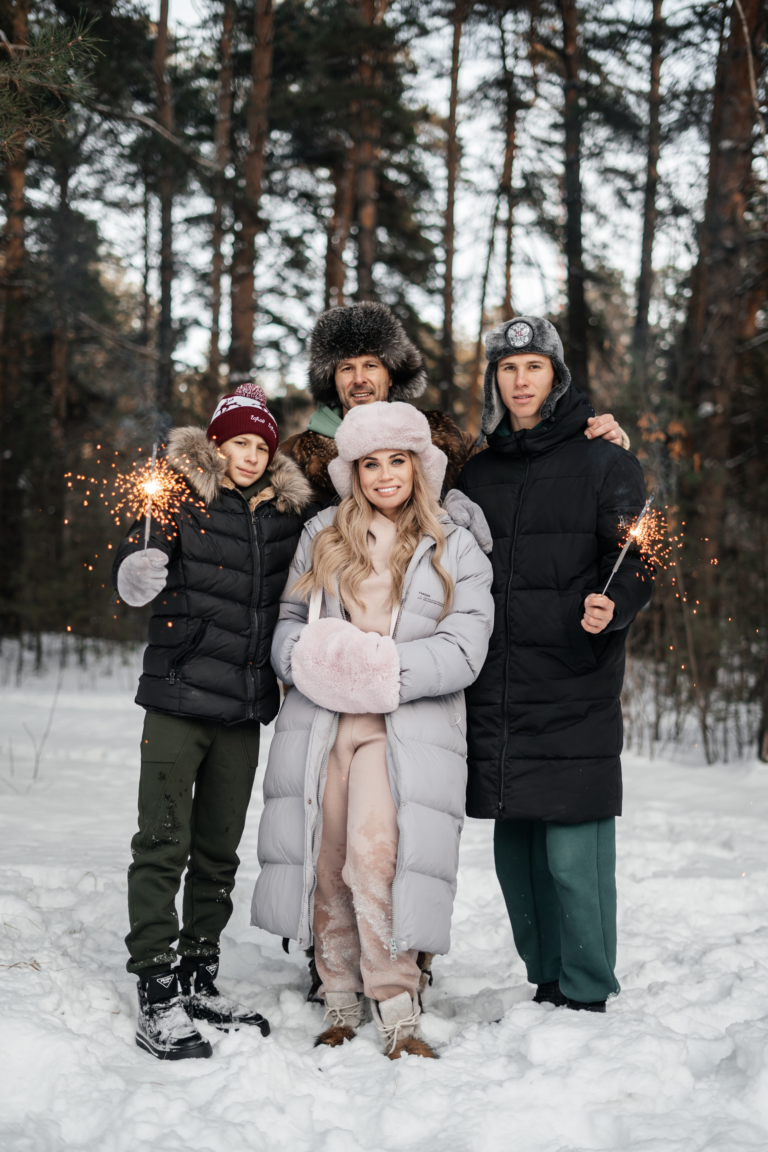 Семейная фотосессия в лесу. Свадебный и семейный фотограф В Барнауле Нечаева Таня