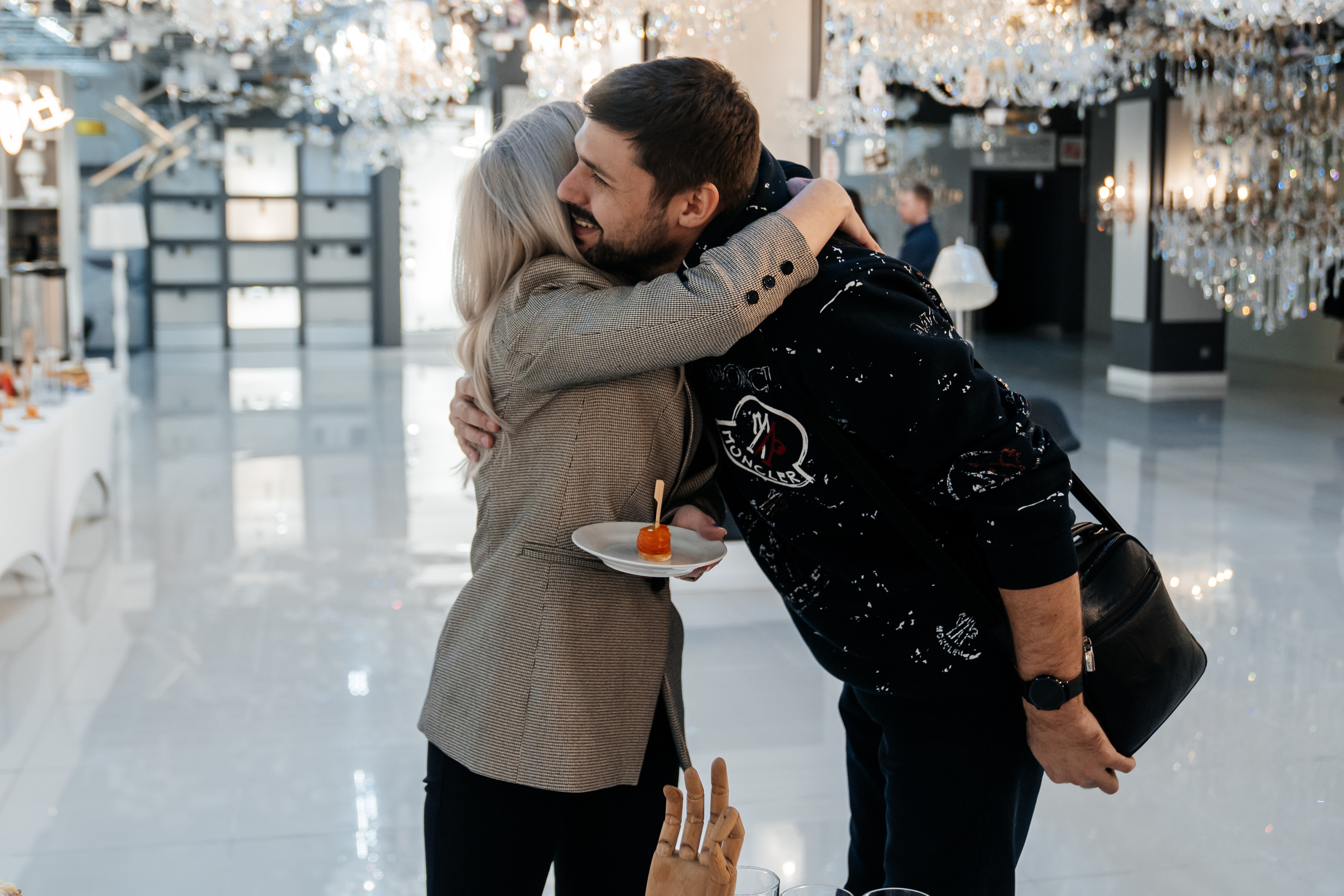 MAYTONI 2022 С В Е Т О Л О К. Свадебный и семейный фотограф В Барнауле Нечаева Таня