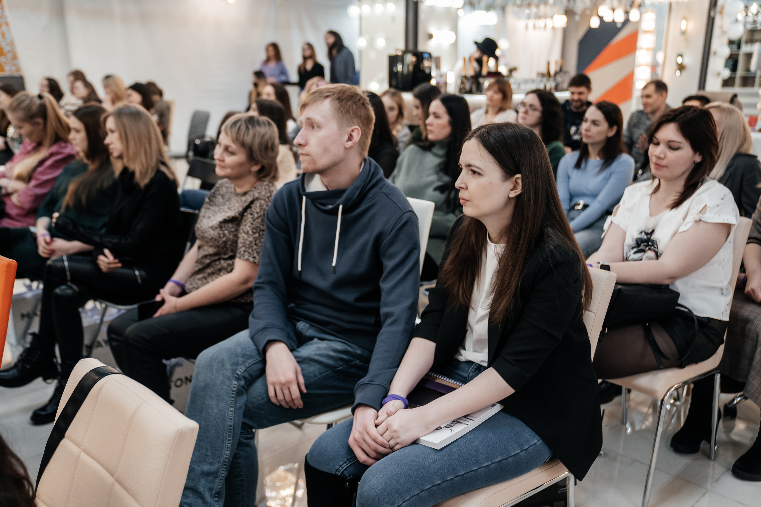 MAYTONI 2022 С В Е Т О Л О К. Свадебный и семейный фотограф В Барнауле Нечаева Таня