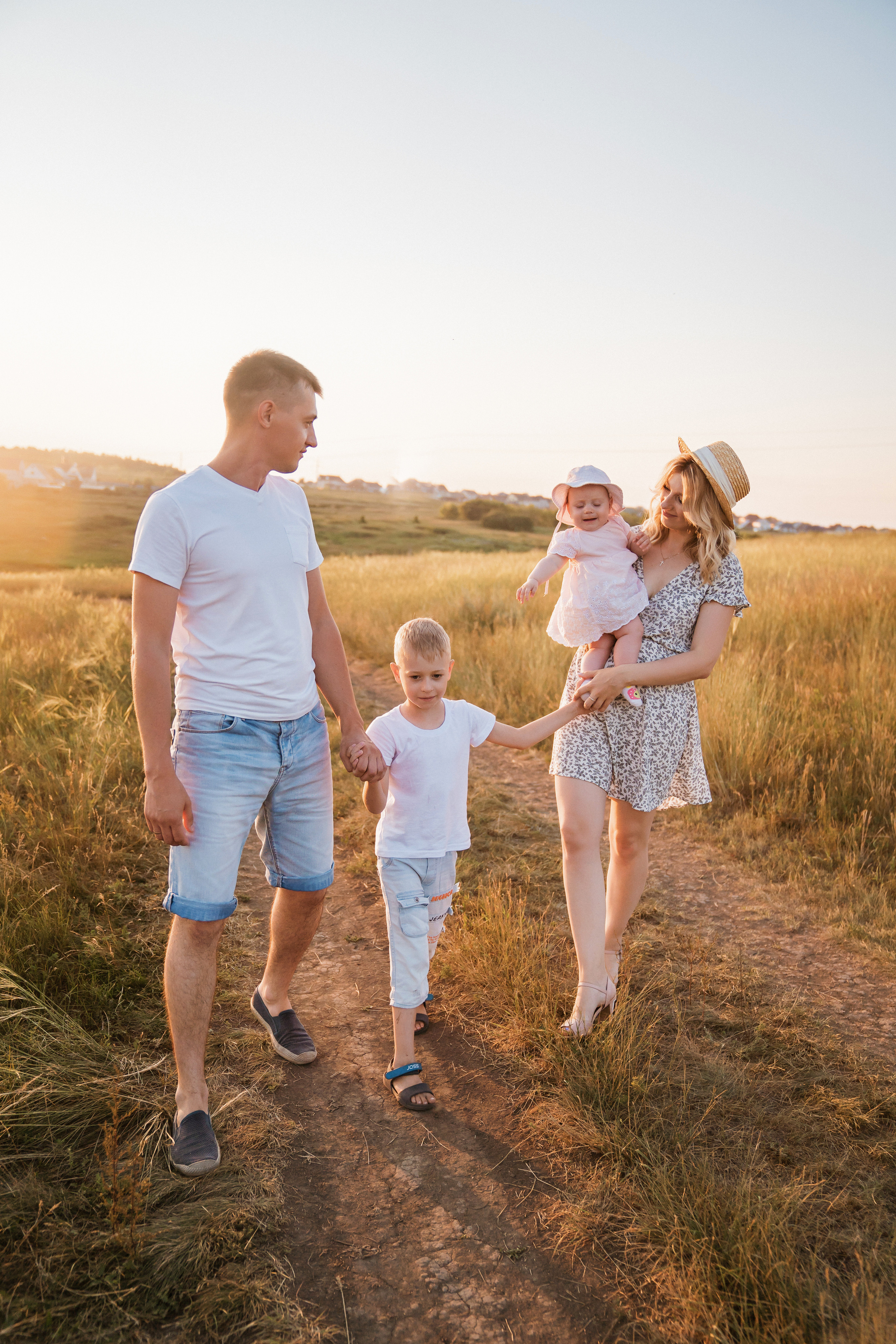 Фотосессия на природе. Свадебный и семейный фотограф В Барнауле Нечаева Таня