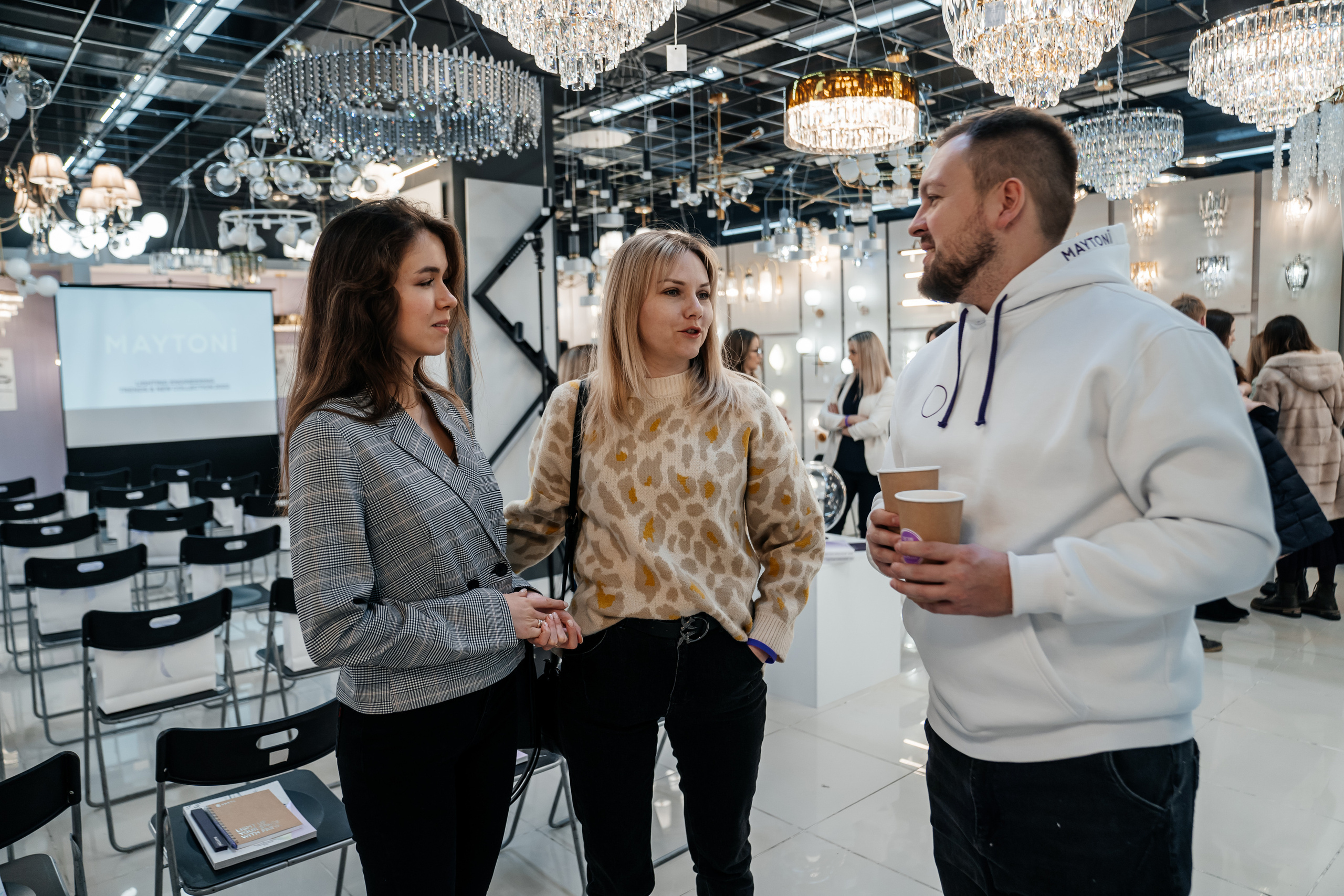 MAYTONI 2022 С В Е Т О Л О К. Свадебный и семейный фотограф В Барнауле Нечаева Таня