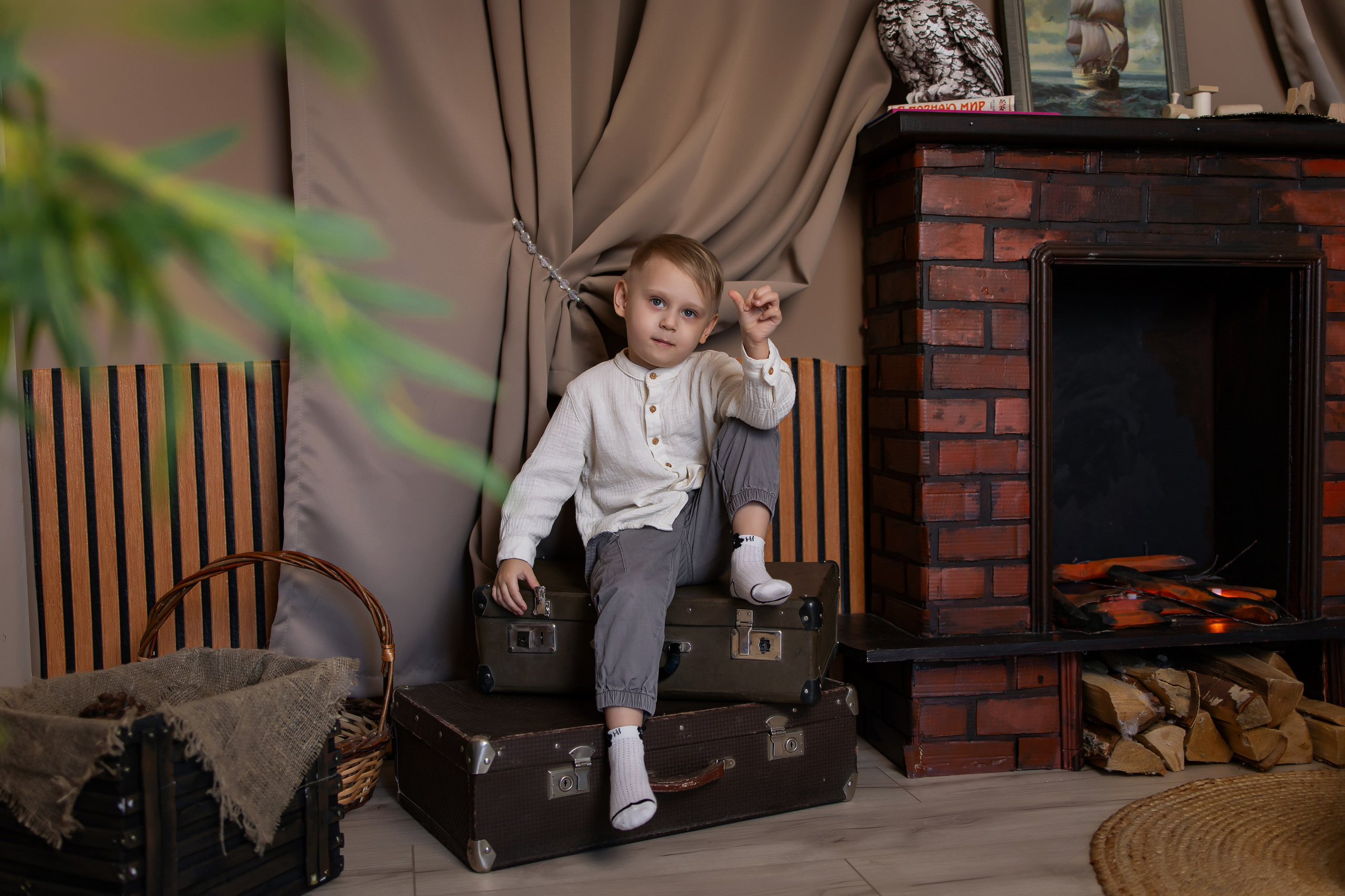 Ваши фотографии. Интерьерная фотостудия Background в Омске